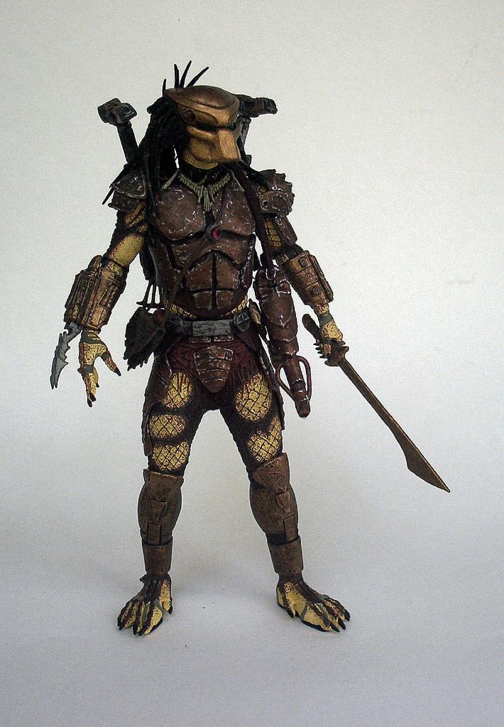 TopKnotPredator2.jpg