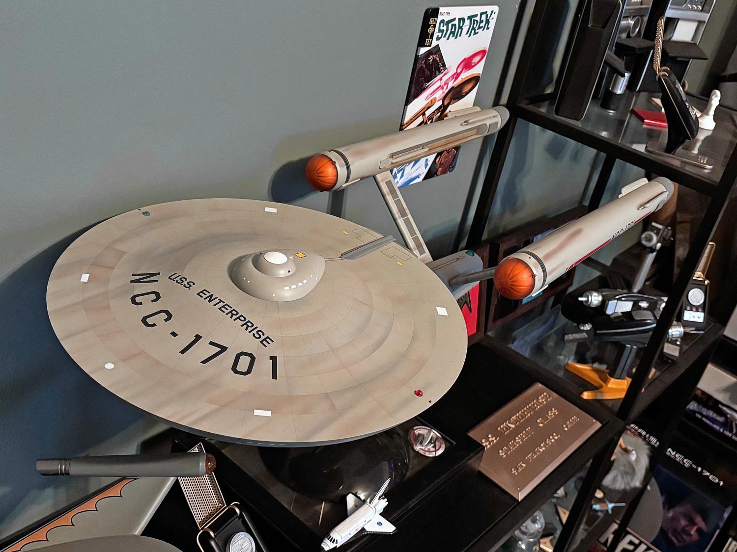 TOS 3-252.jpg