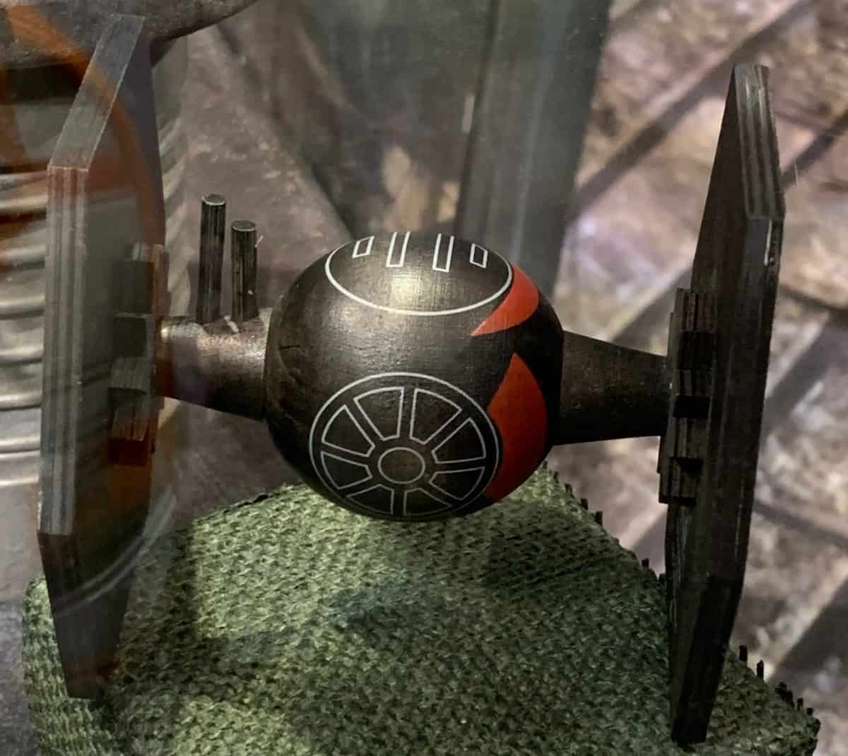 toydarian-toymaker-tin-x-wing-1200x1069.jpg