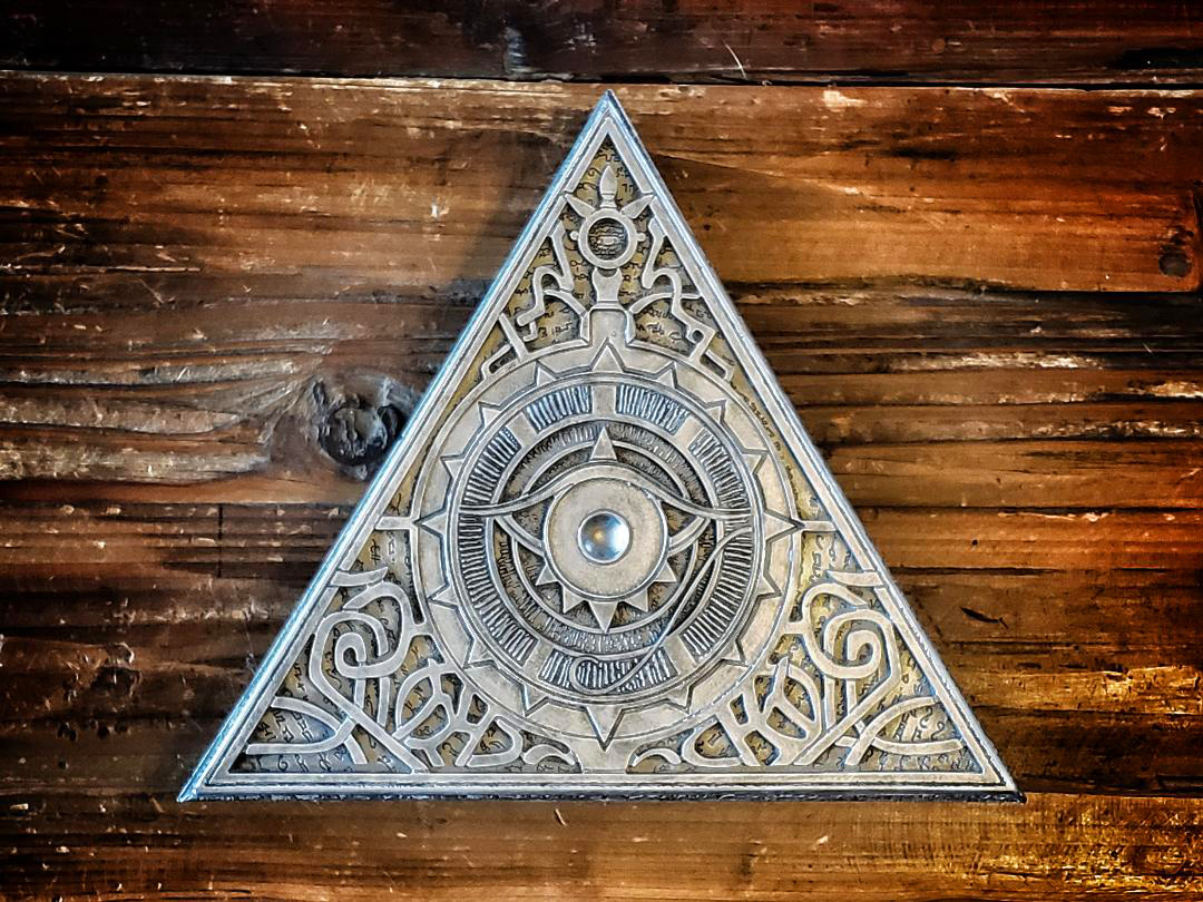 Triangle1.jpg
