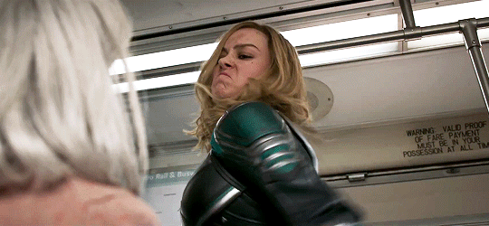 tumblr_pf96nqFc4N1qdhizao1_r1_540.gif