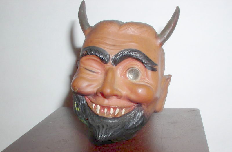 TZ_Devil Head (10).jpg