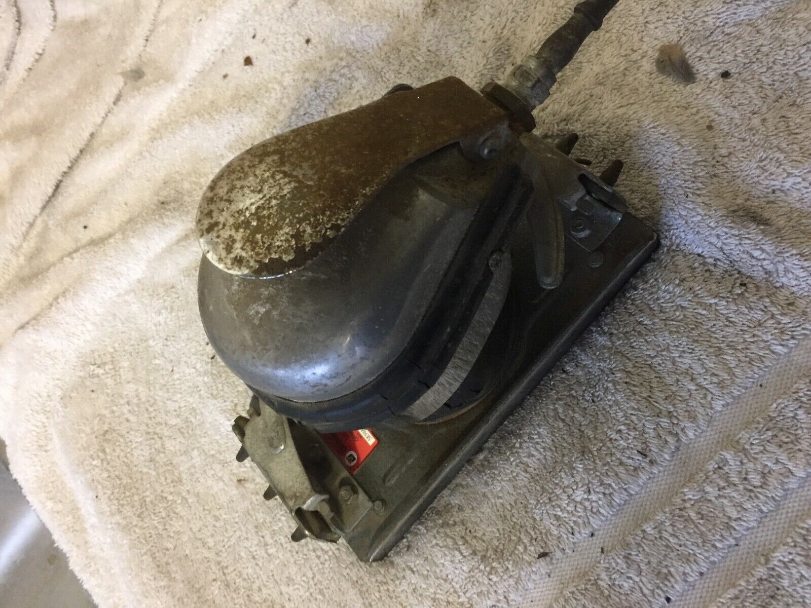 Universal Tool UT-8793.jpg
