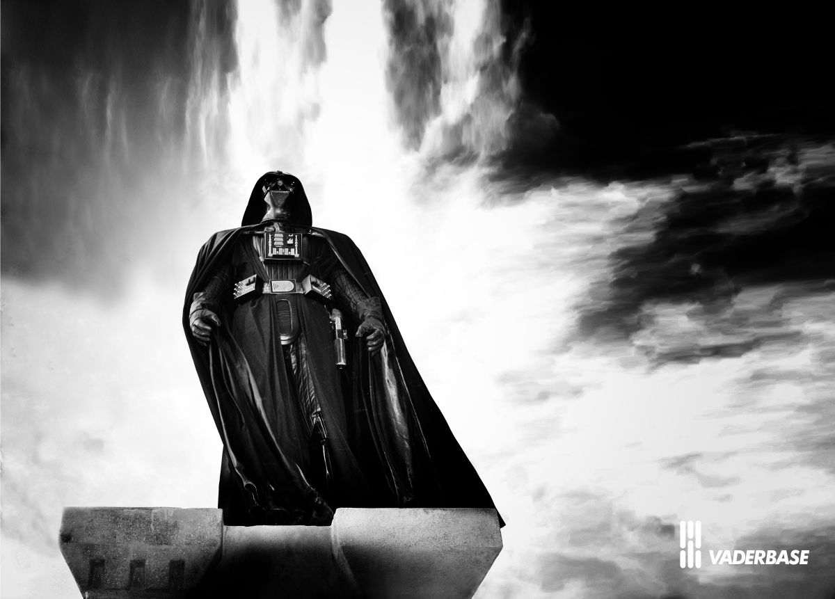 vader_monument_pedestal.jpg