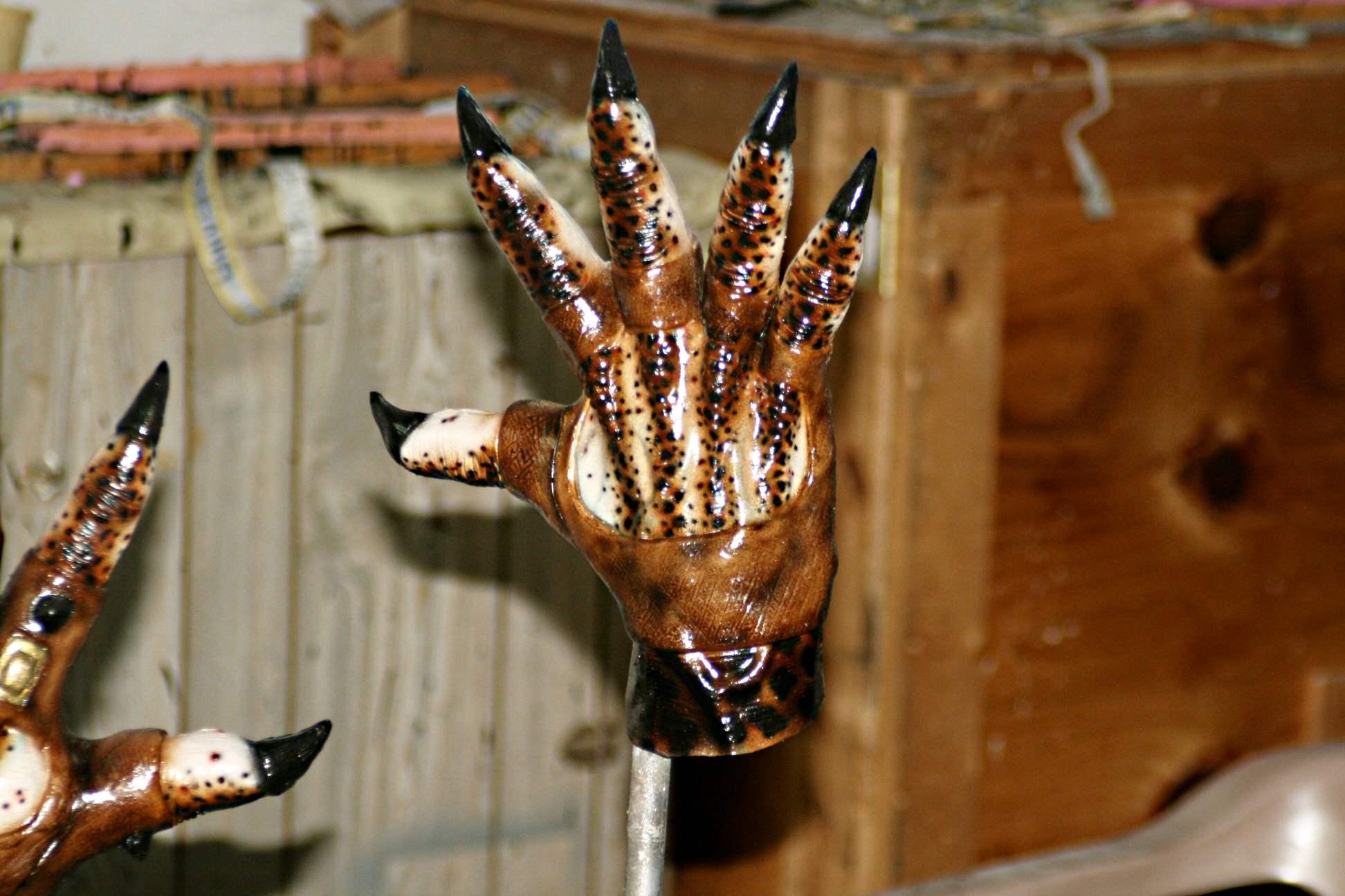 Valerio Hands 250a - Copy.jpg