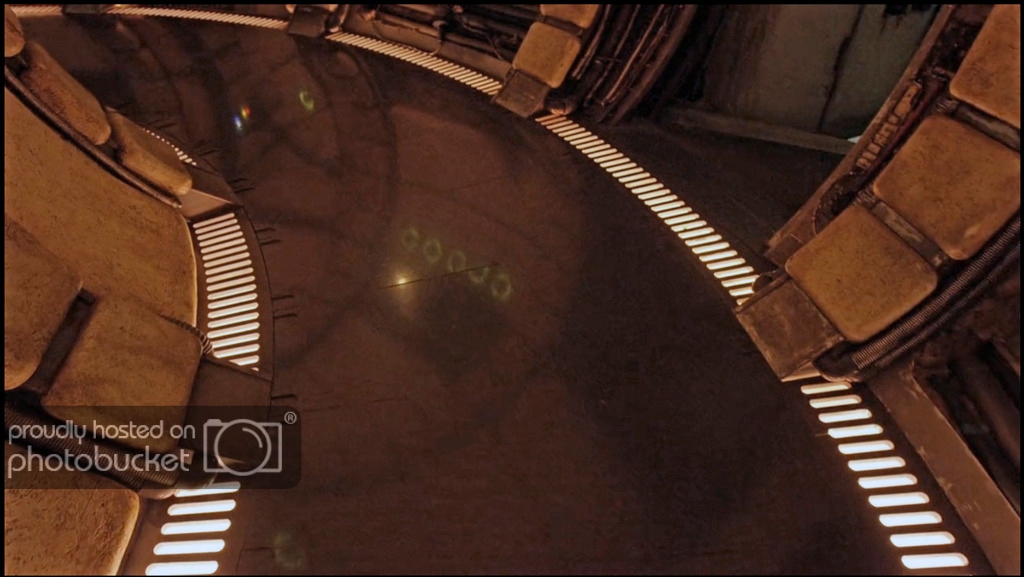 Walkway%201_zpsumeav2ab.jpg