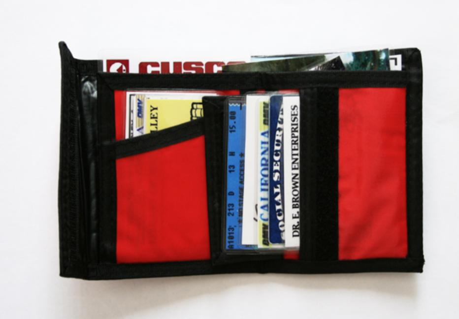 wallet2-932x648.jpg