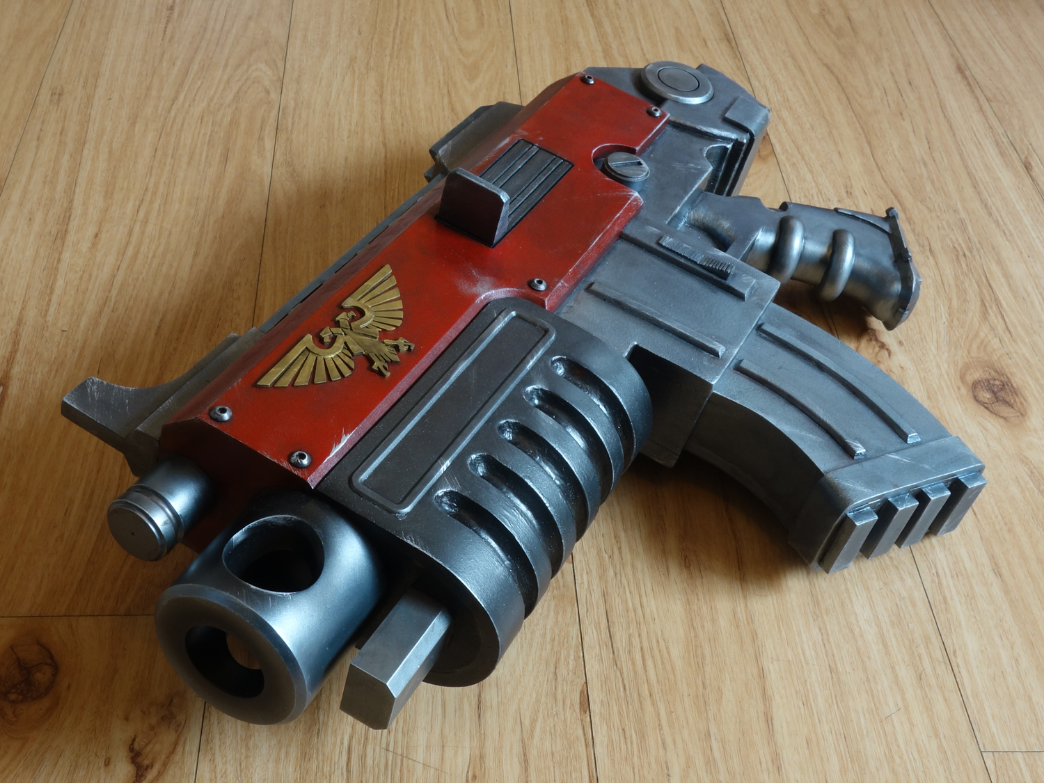 WH40K-Bolter (6).png