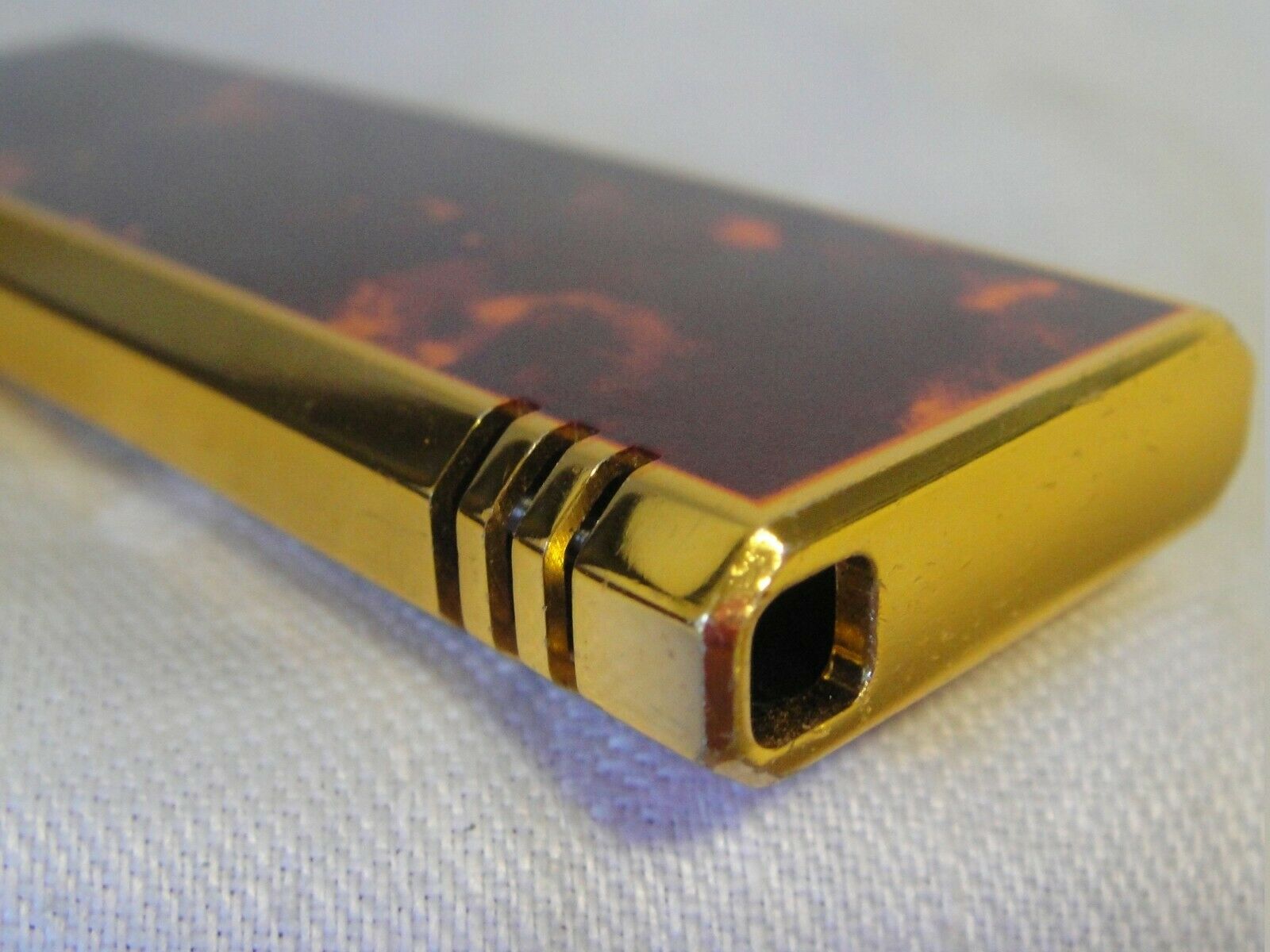 Win Brand Lighter s-l1600.jpg