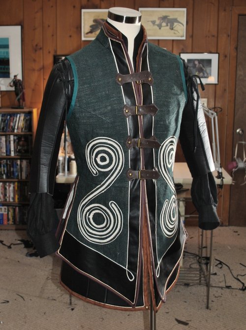 witcher-tunic-7.jpg
