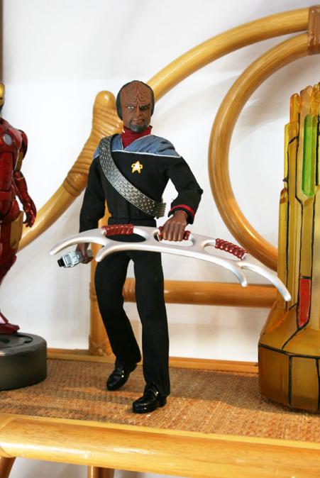 worf1-451x674.jpg