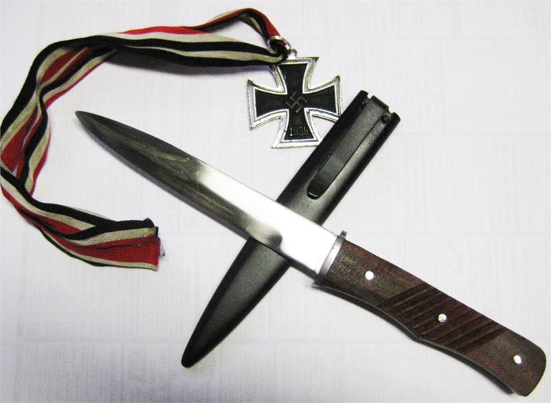 WW2GermanBootKnifeScabbard.jpg