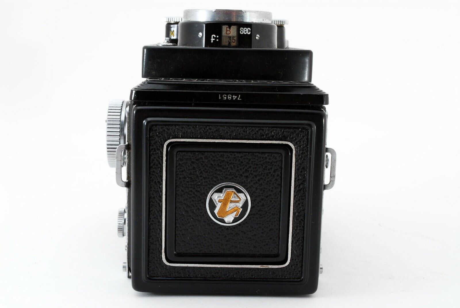 Yashica D - Yashica-Mat Logo.jpg