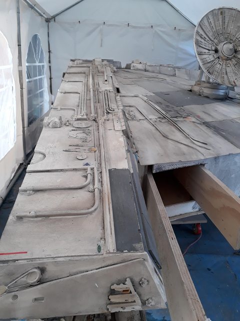 ZQ7CwAKl.jpg