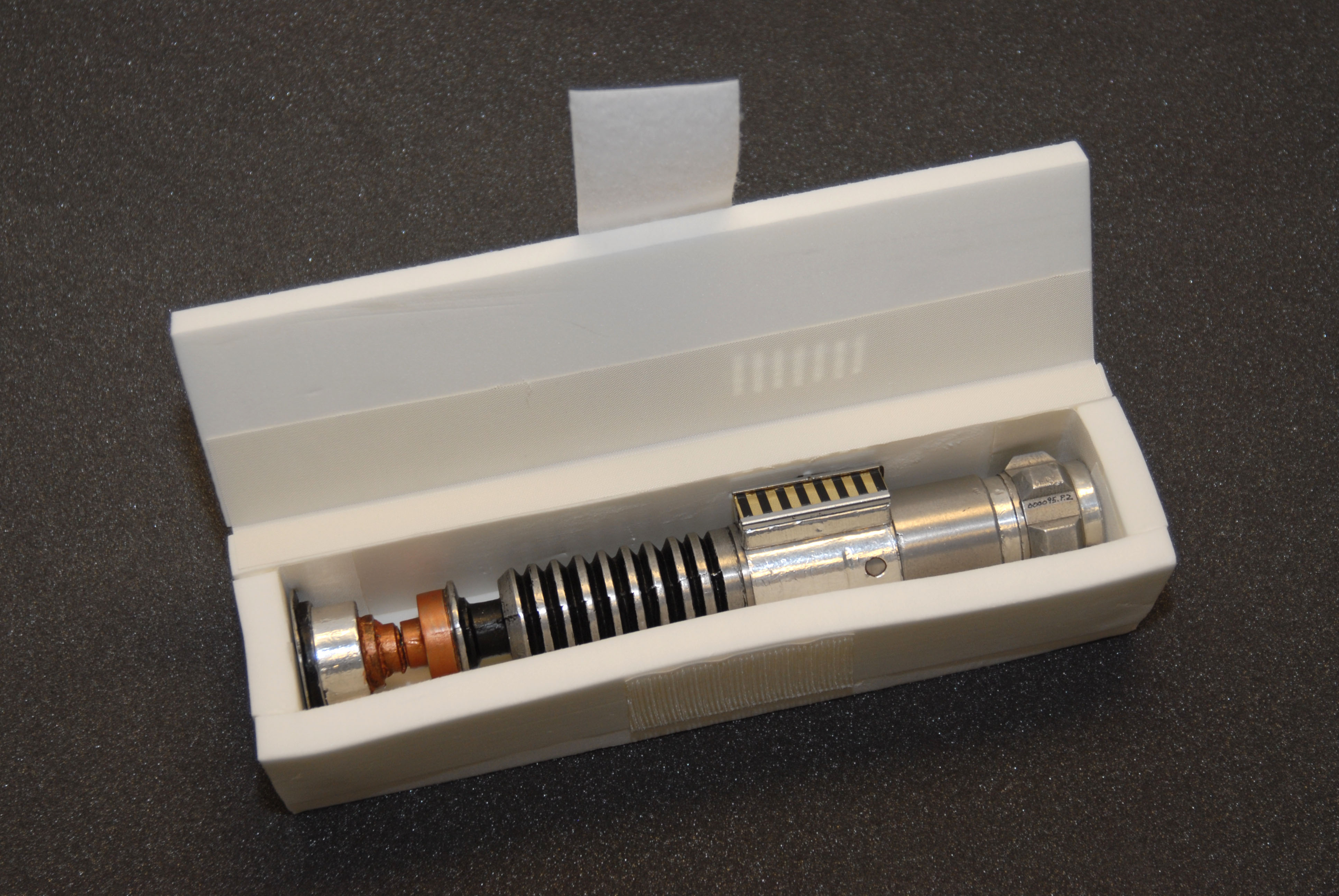 02 194007main_lightsaberpic.jpg