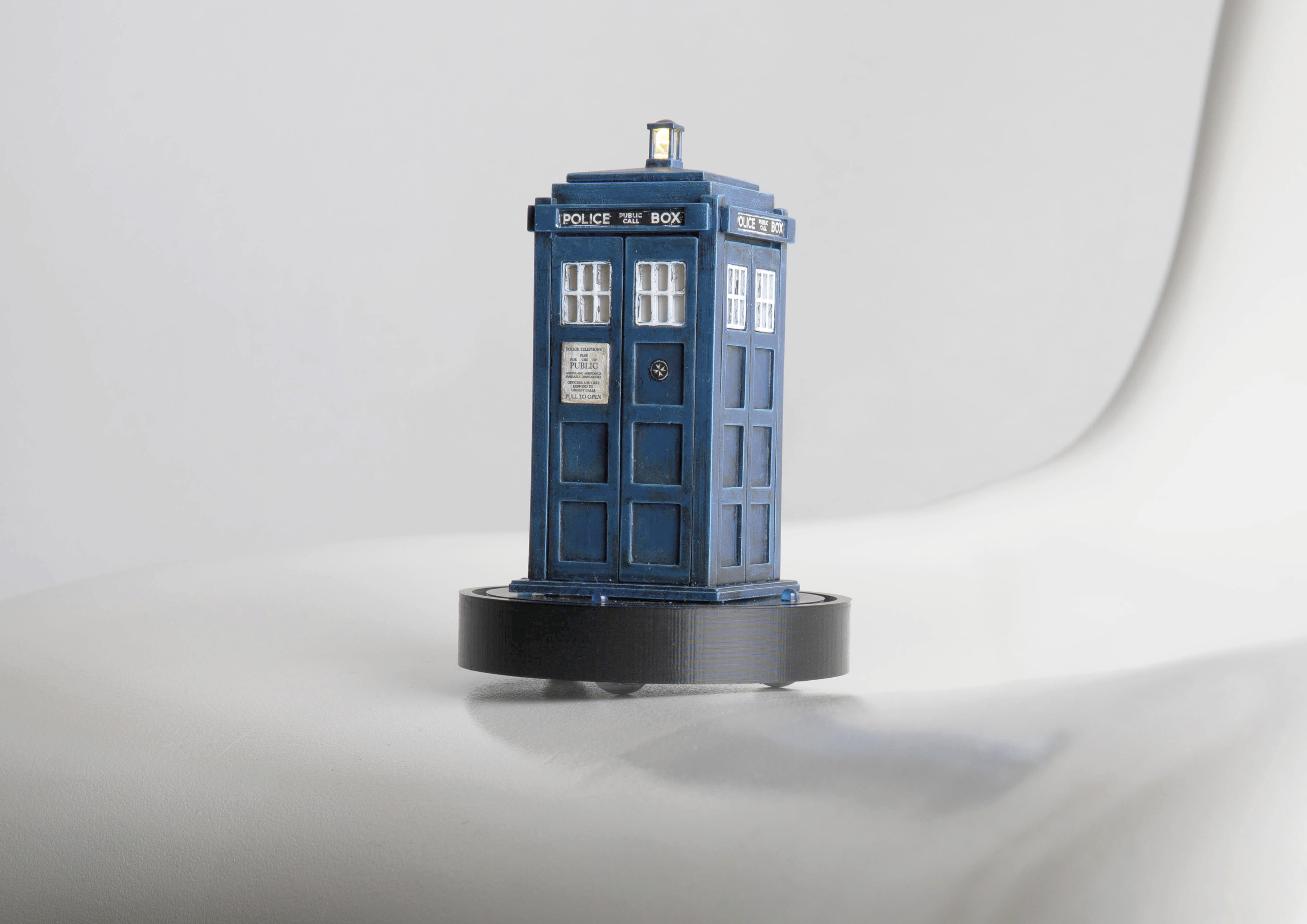 3D printed - tardis10.jpg