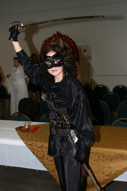 4061402749 c971d7da84 o:  Renda as The Queen of Swords,Kevin and Lisa's Pirate Wedding November.