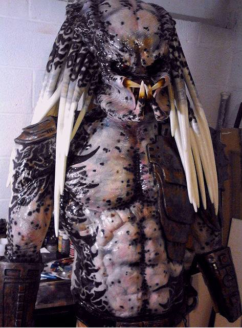 ALBINO PREDATOR