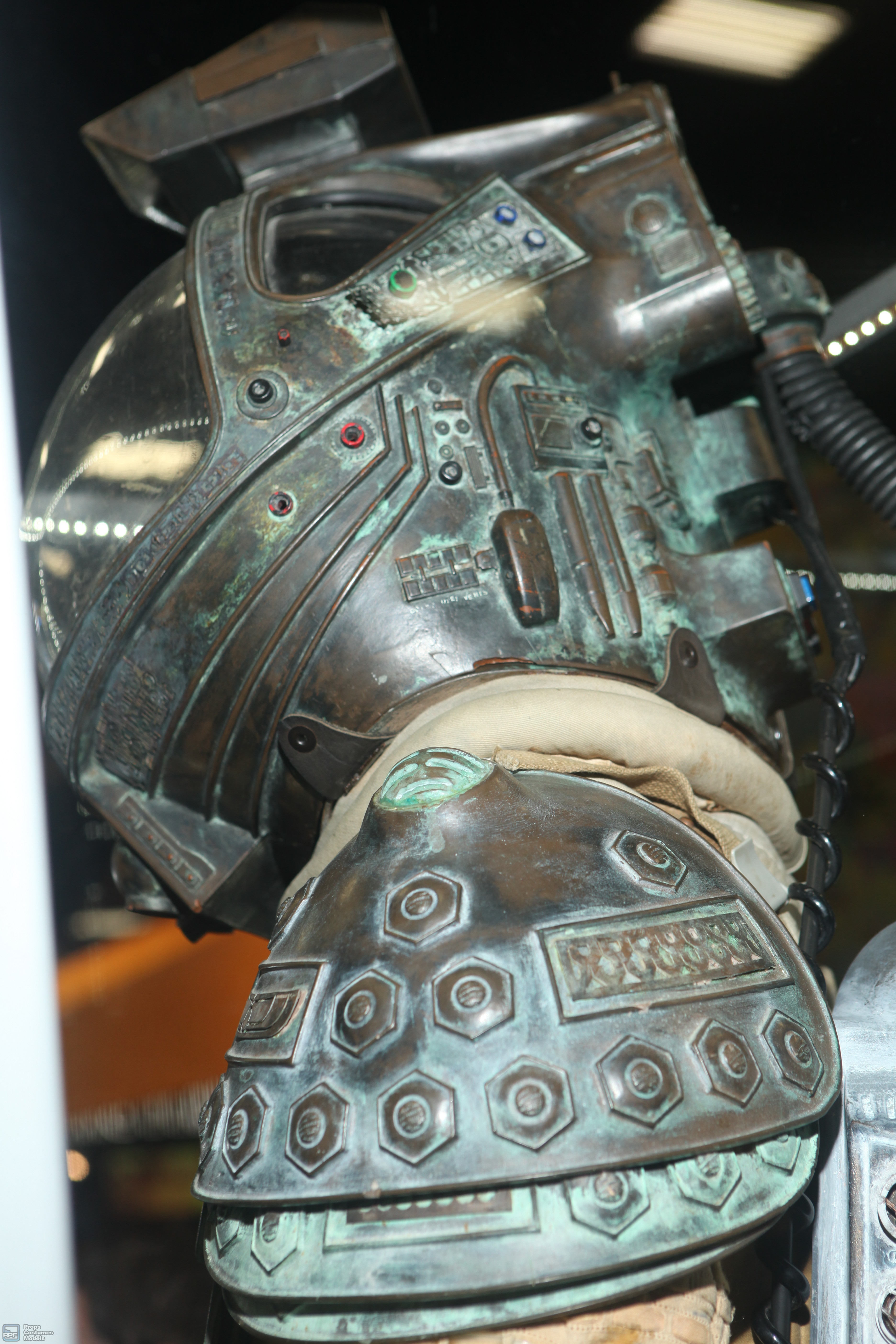 Alien - Kane Space Suit
