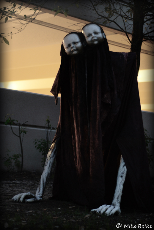 Anime Matsuri 2012
Twin Victims from Silent Hill
Head sculpted and cast twice. Latex skinned arms and hands.
