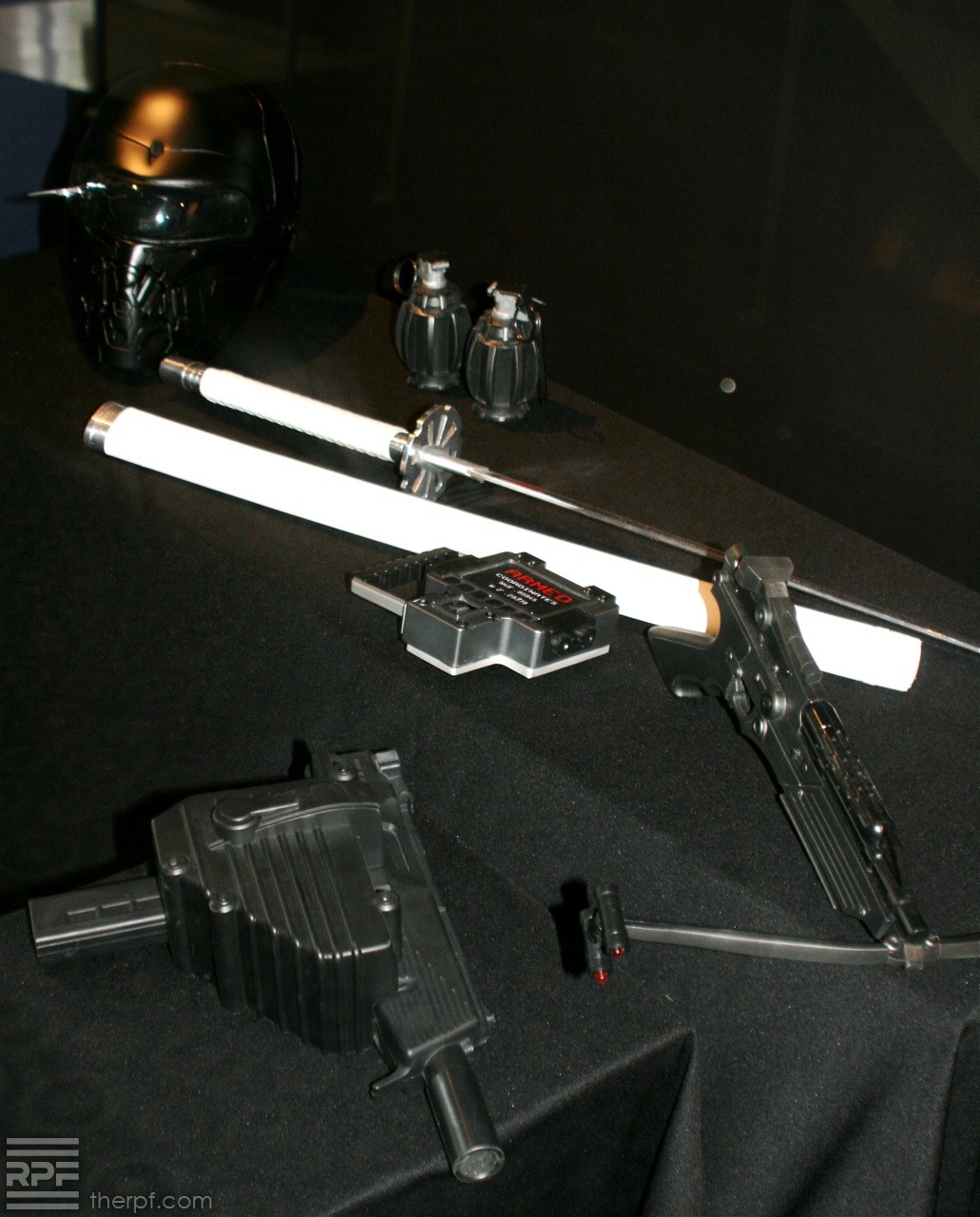 Arclight-Cinema-Display-07