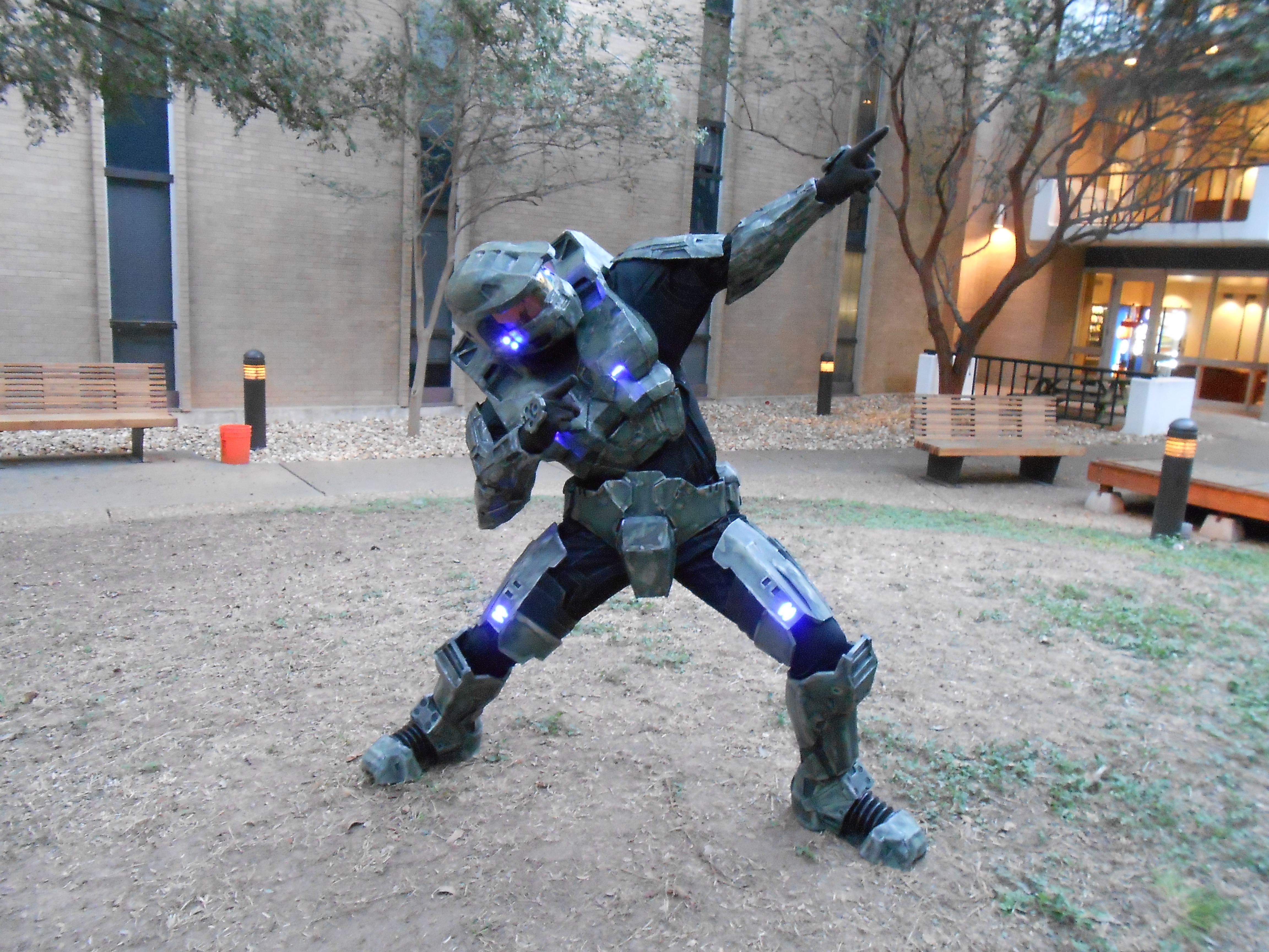 Armor 11.JPG