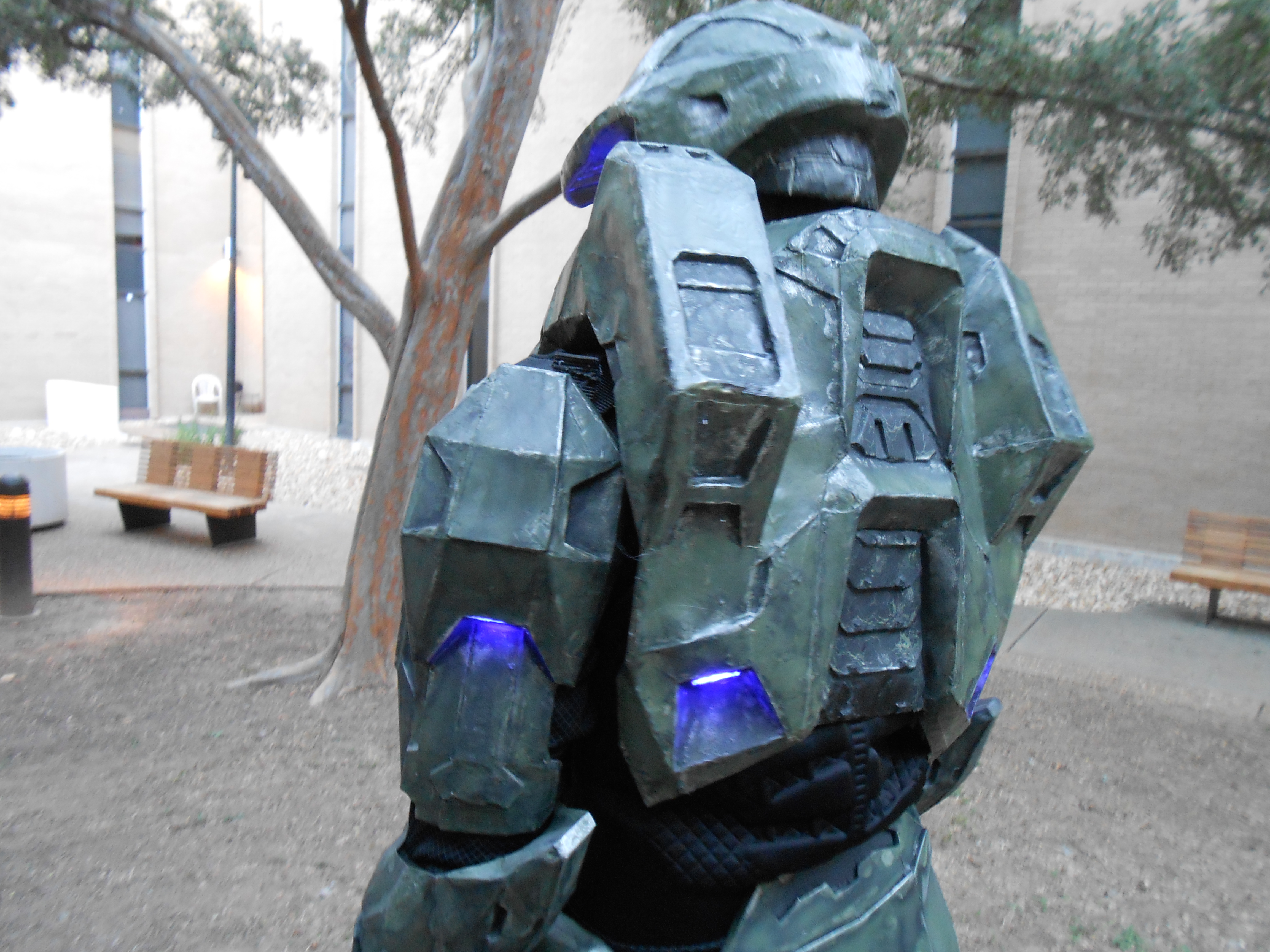 Armor 12.JPG
