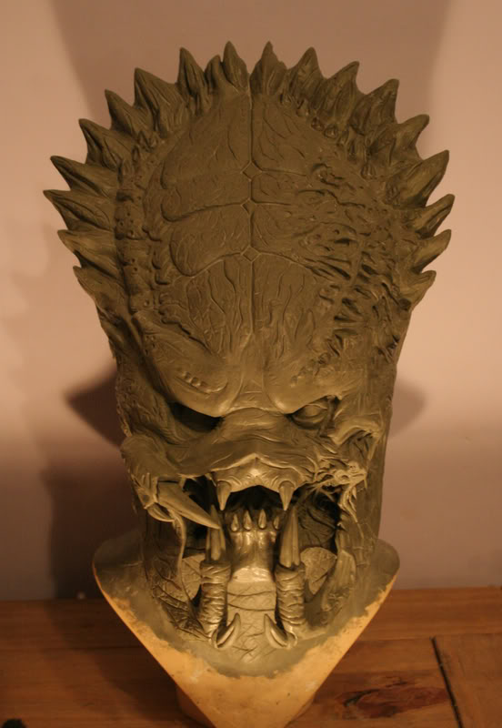 AVP-R wolf sculpt