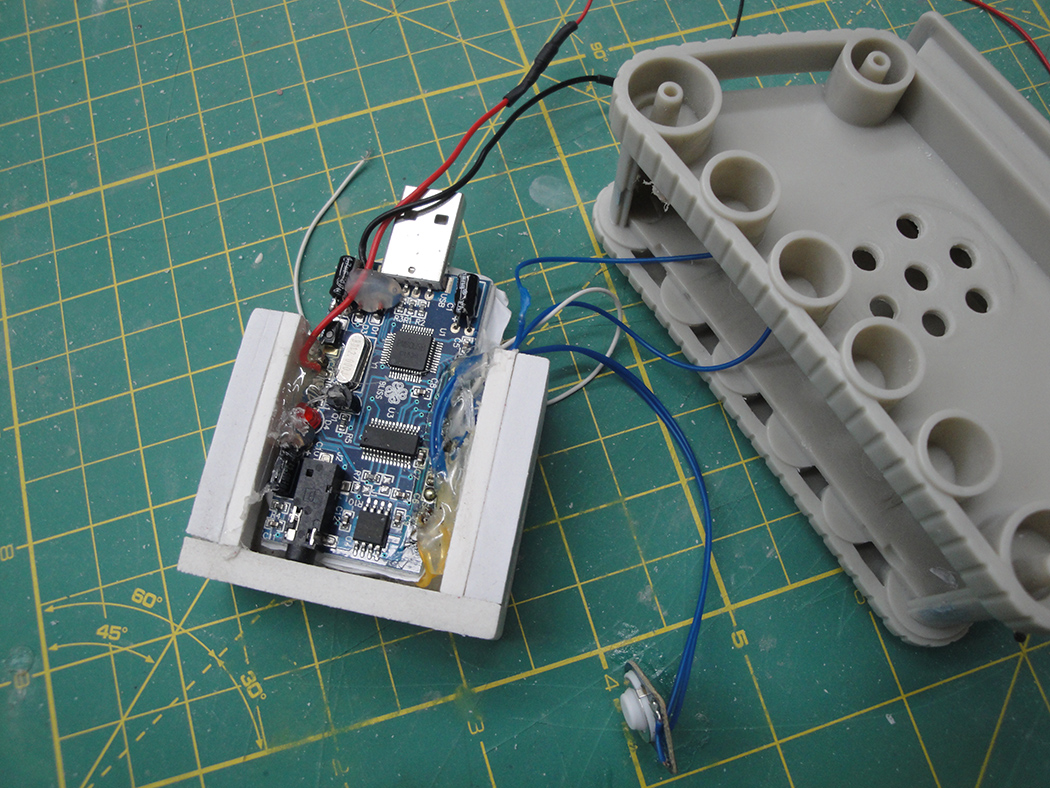 B 9 PC BOARD & SPEAKER BOX MOUNTED