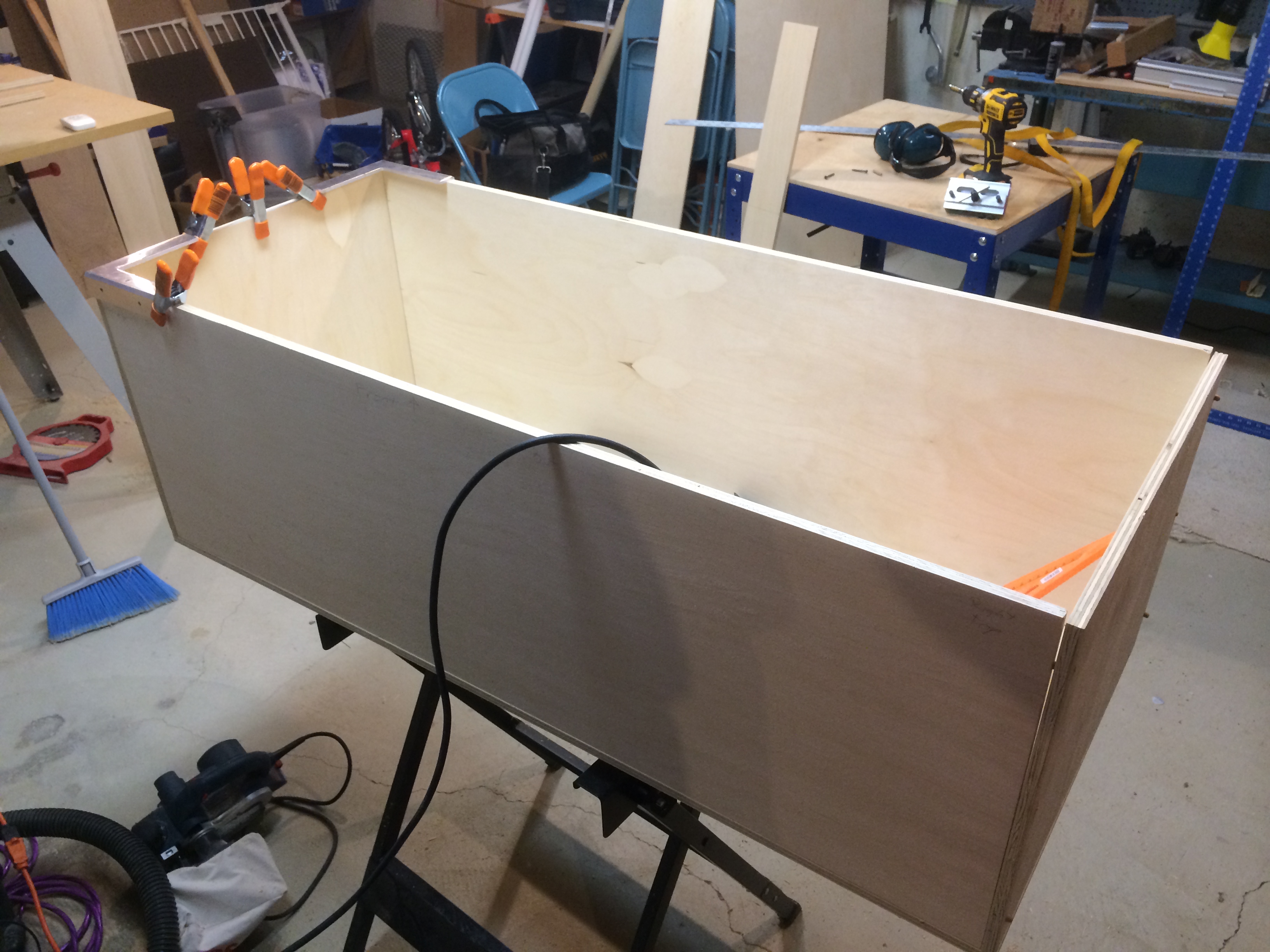 Base box.
