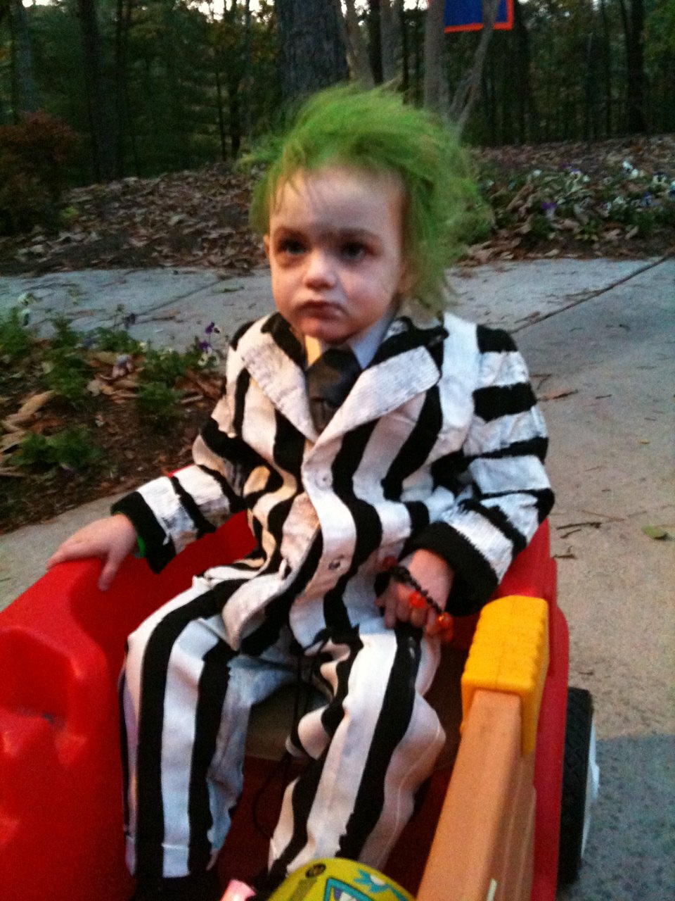 beetlejuice kids costume