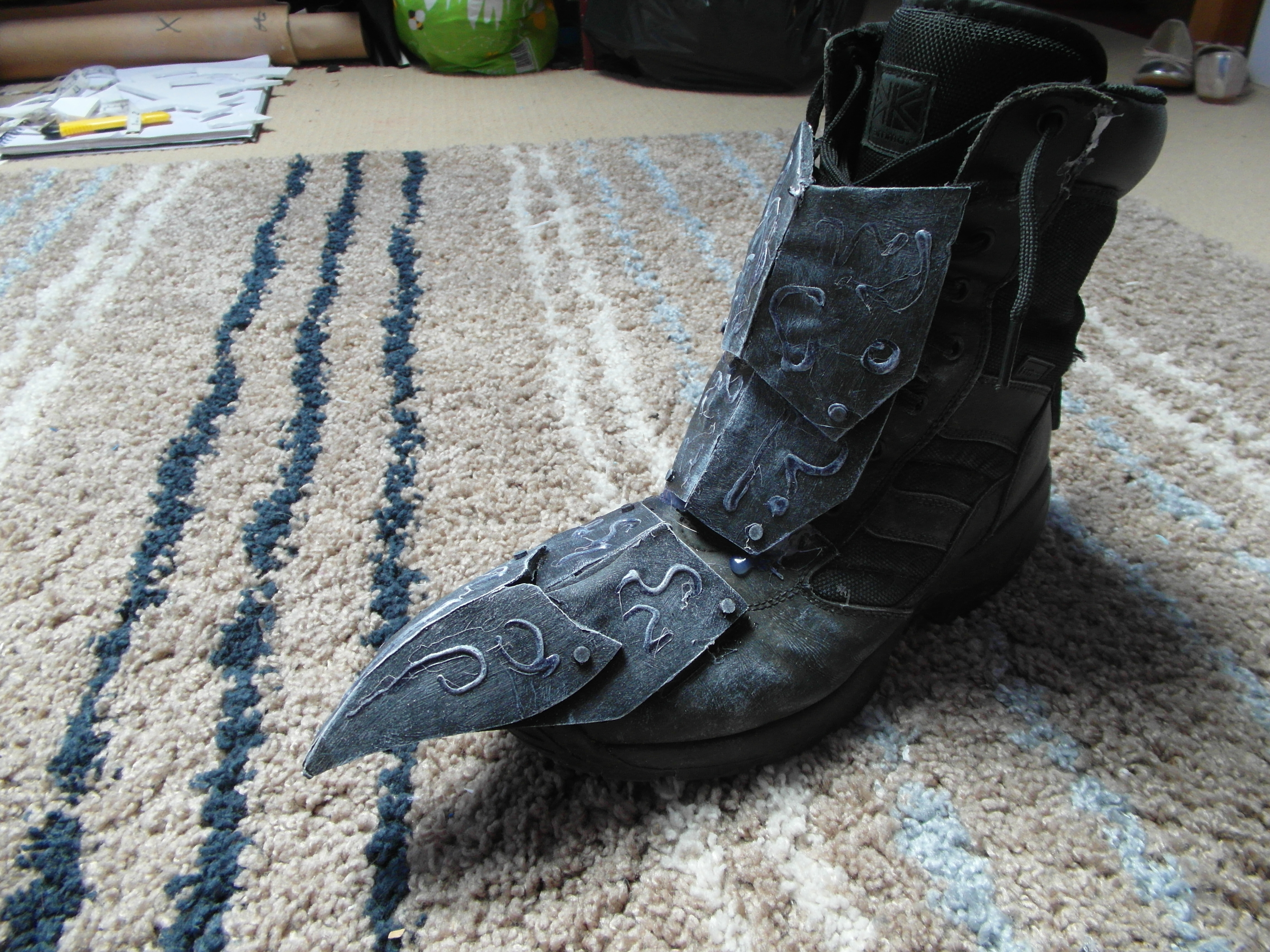 Boot front.