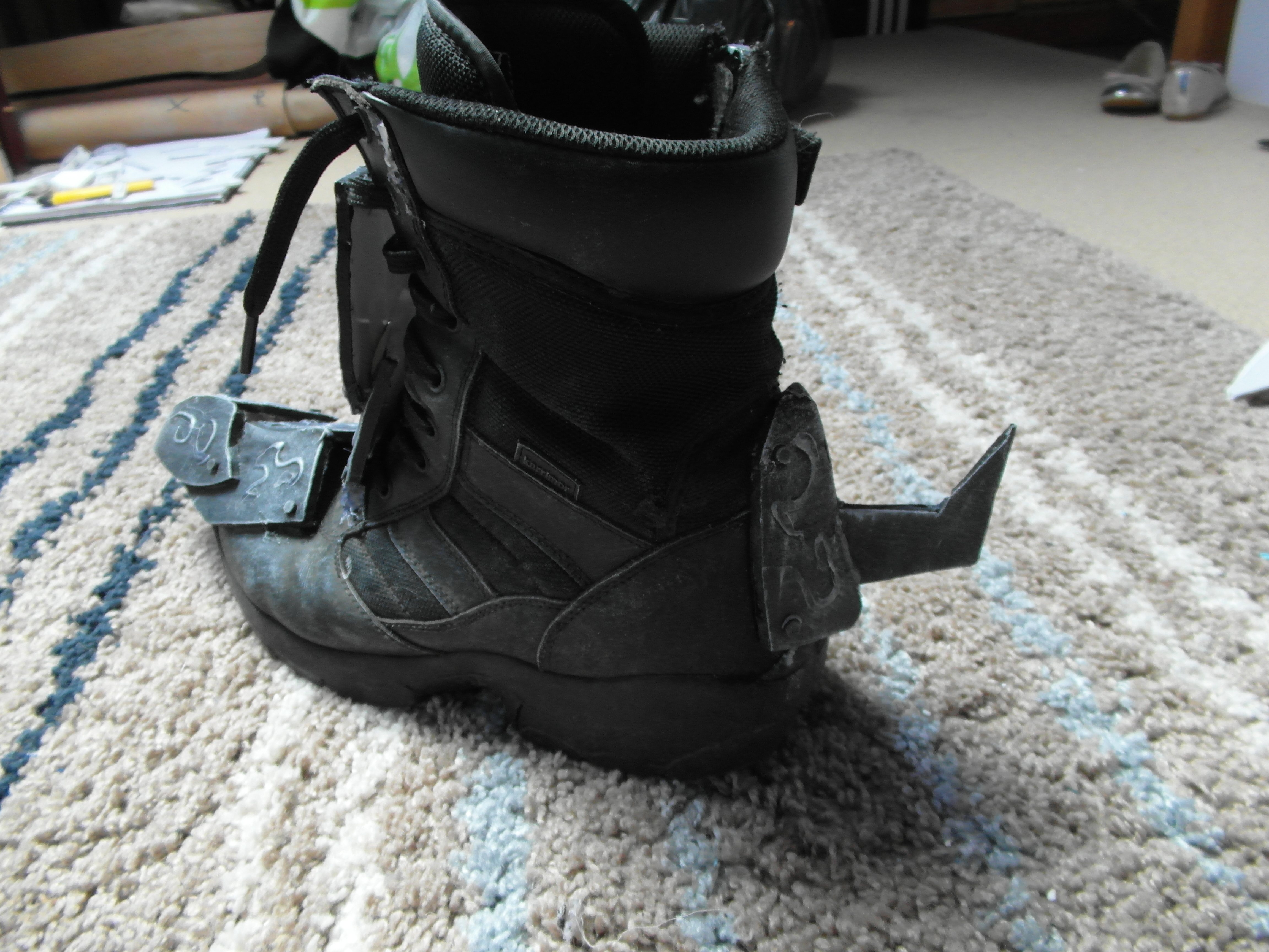 Boot rear.