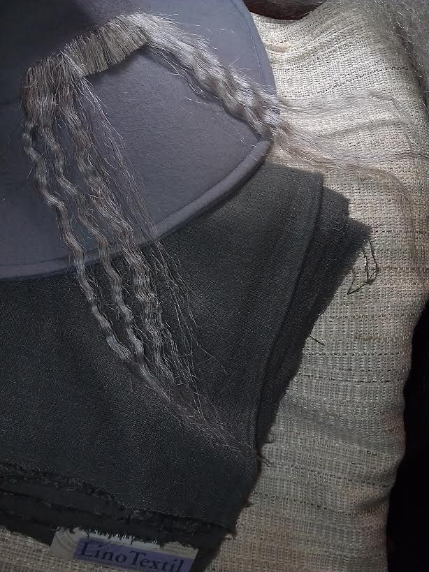 cloth purchased. the weave is great but the color isnt!