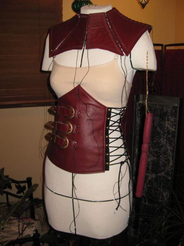 corset left