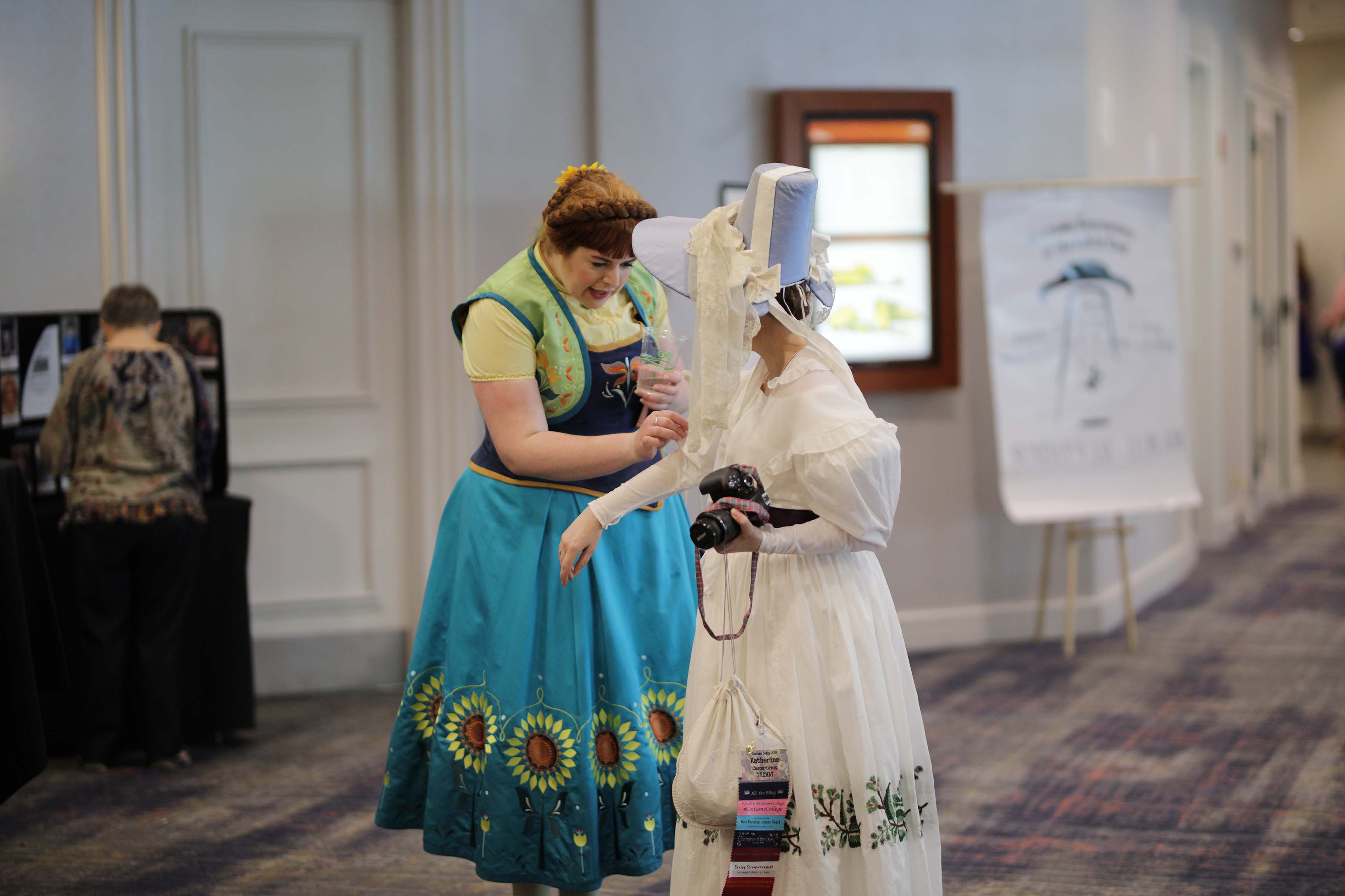 Costume College 2019 - 07.26 - 2 - Hallway 067.jpg