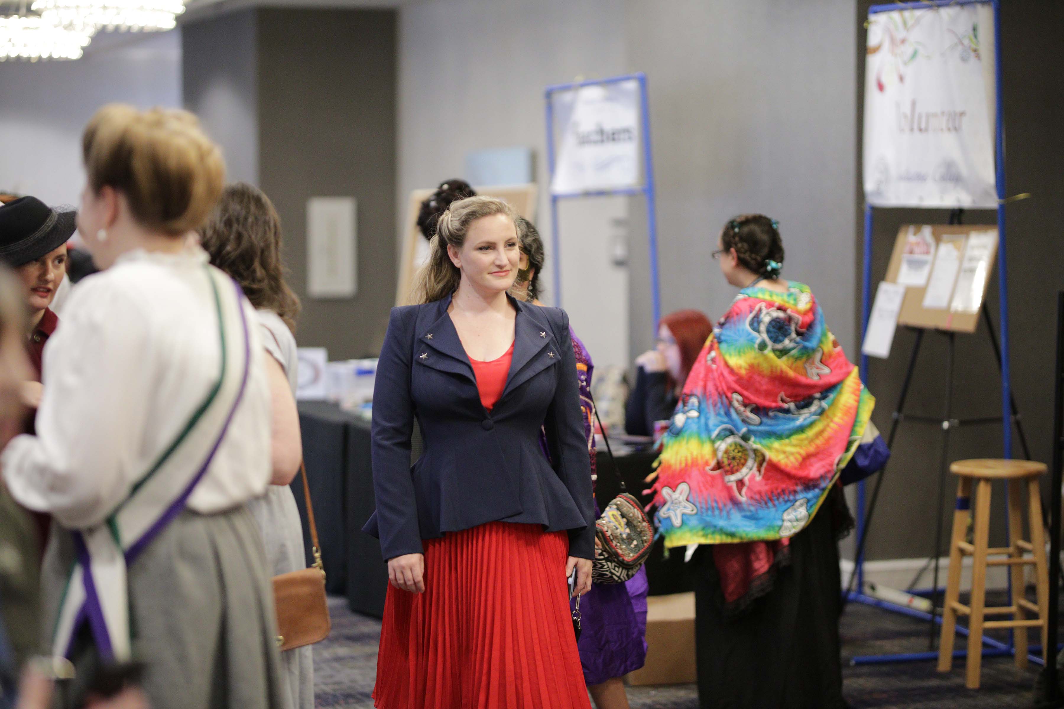 Costume College 2019 - 07.26 - 2 - Hallway 146.jpg