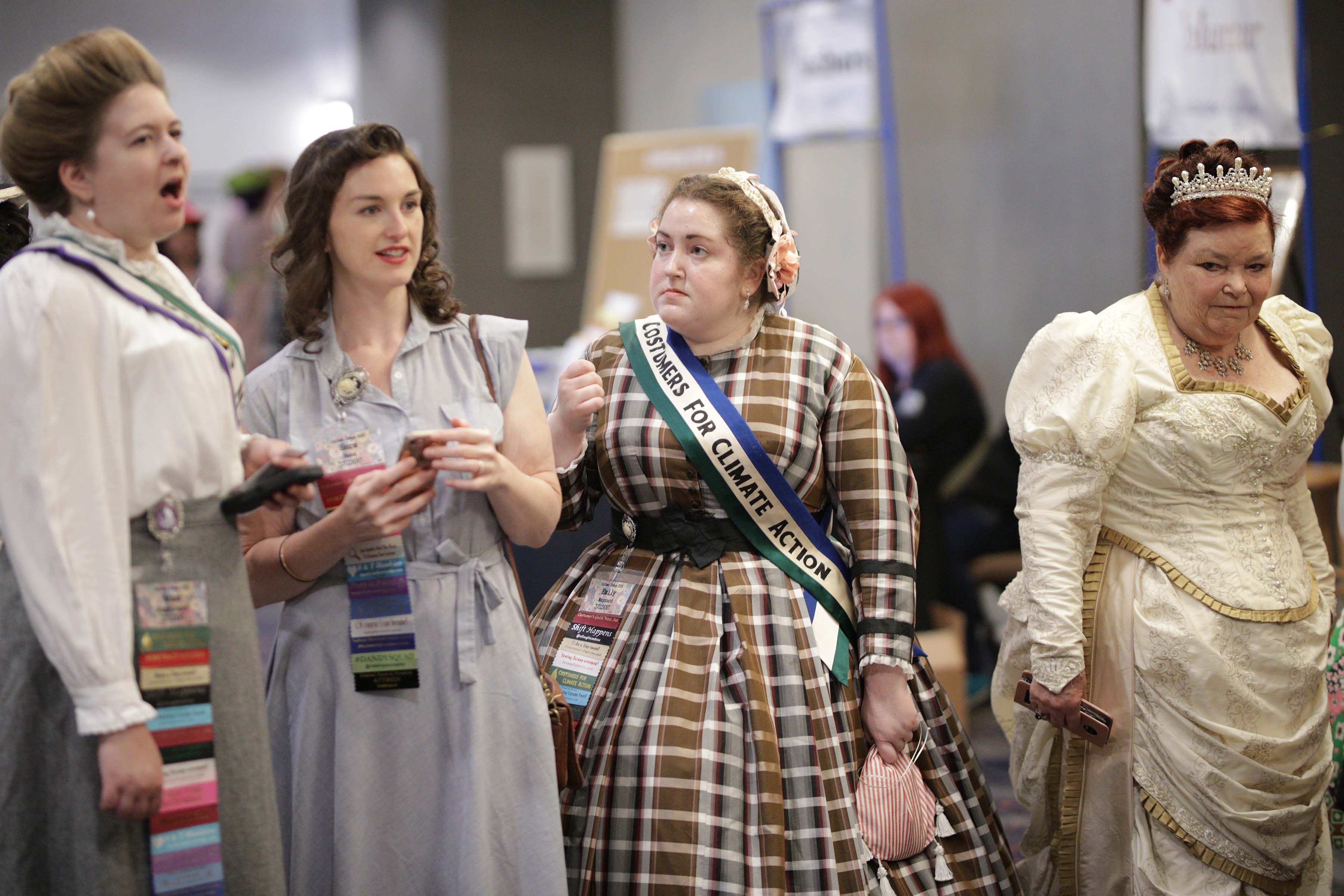 Costume College 2019 - 07.26 - 2 - Hallway 158.jpg