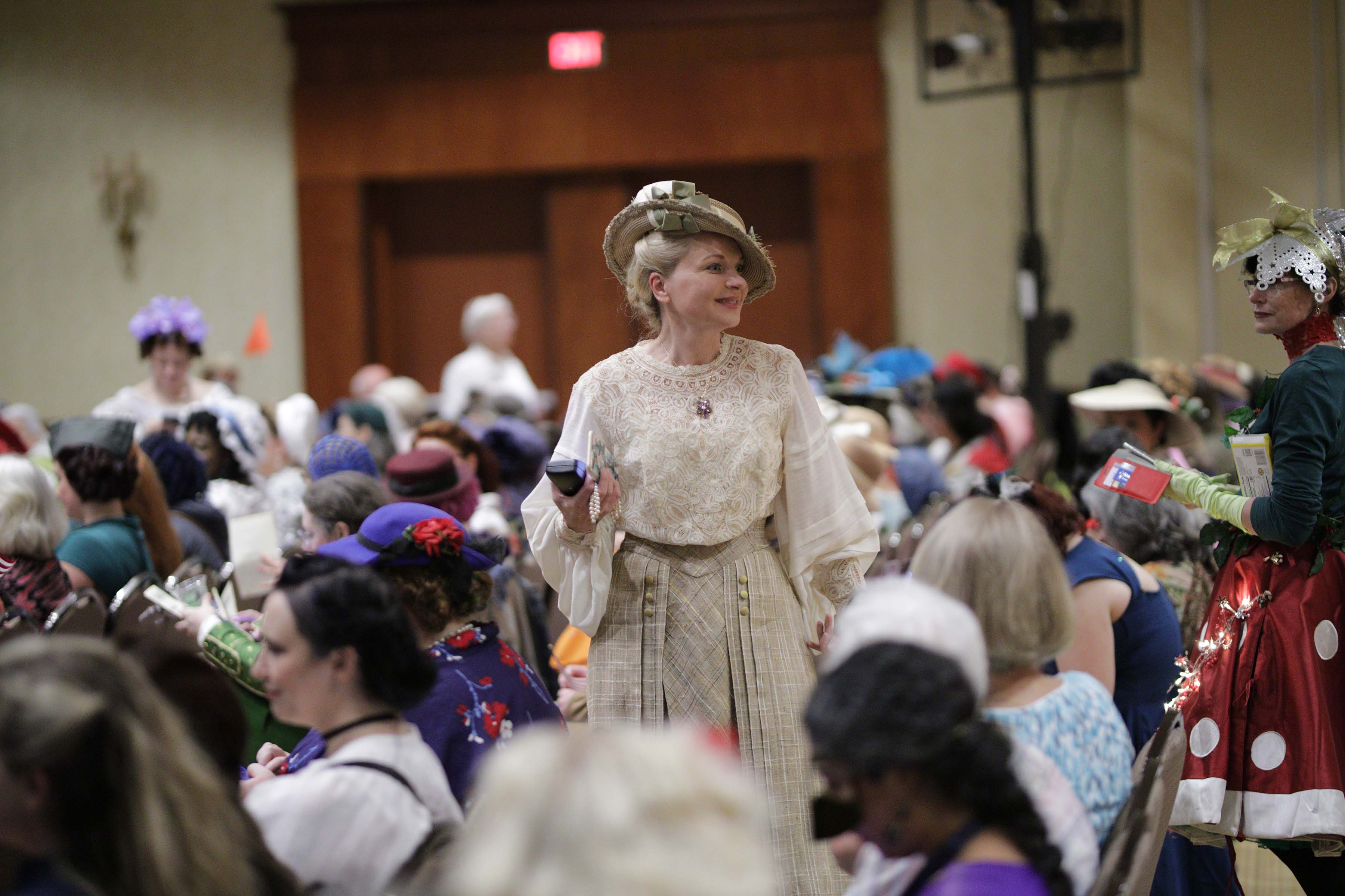 Costume College 2019 - 07.26 - 3 - FNGS 030.jpg