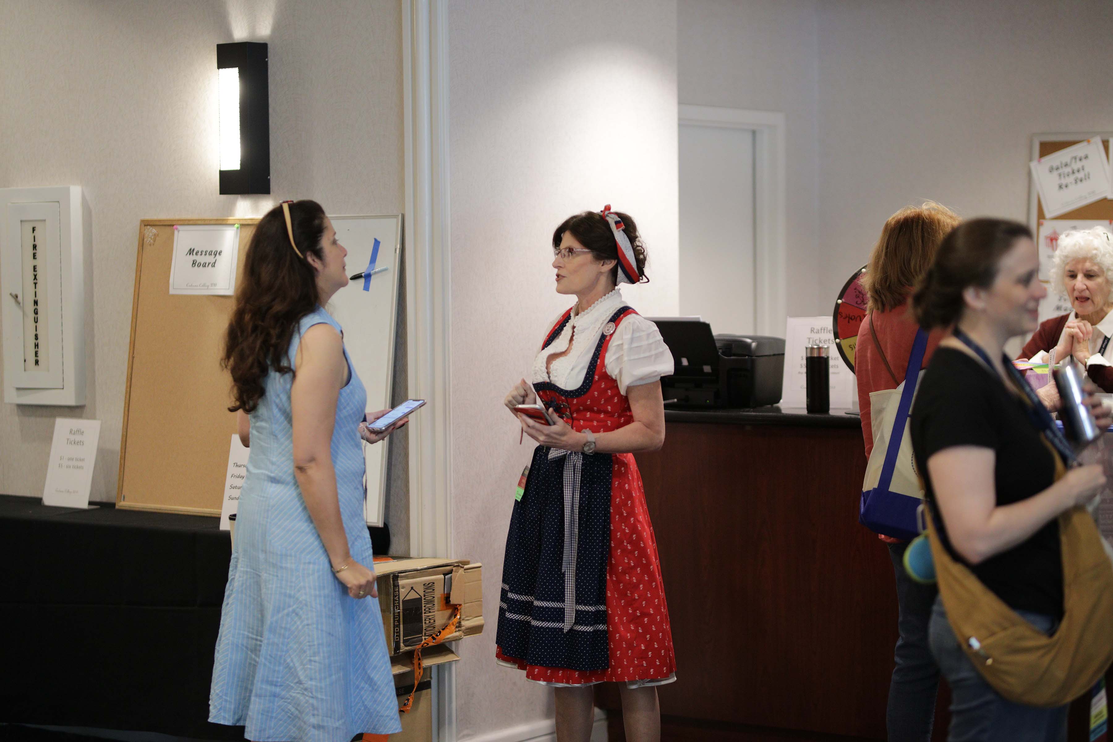 Costume College 2019 - 07.27 - 2 - Hallway 08.jpg