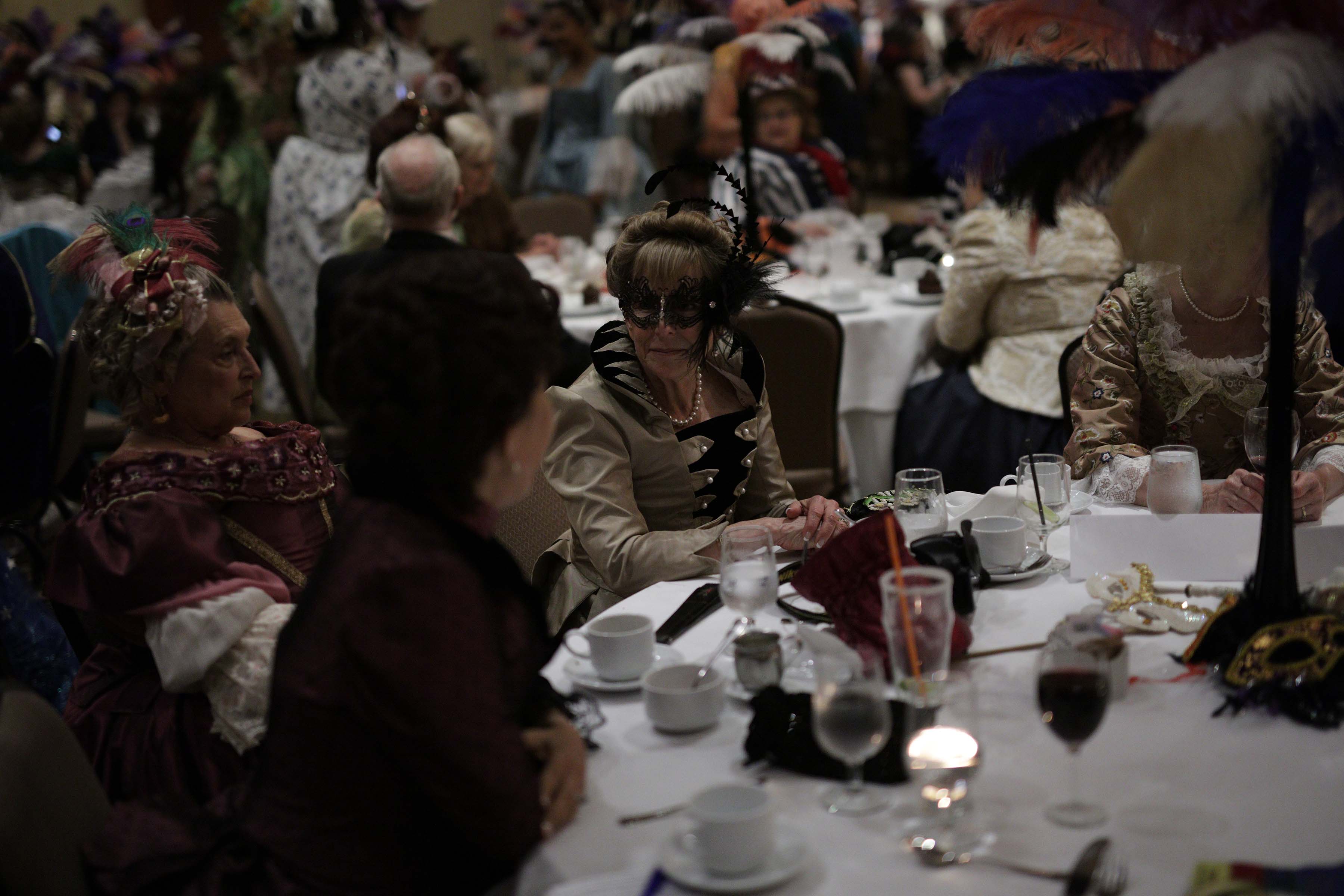 Costume College 2019 - 07.27 - 5 - Gala 028.jpg