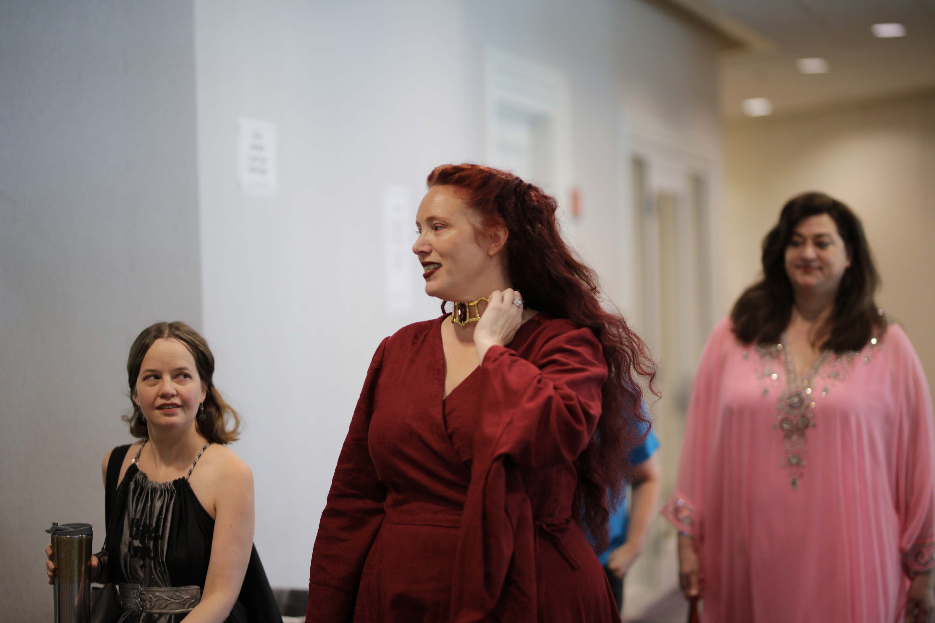 Costume College 2019 - 07.28 - 4 - Hallway 036.jpg