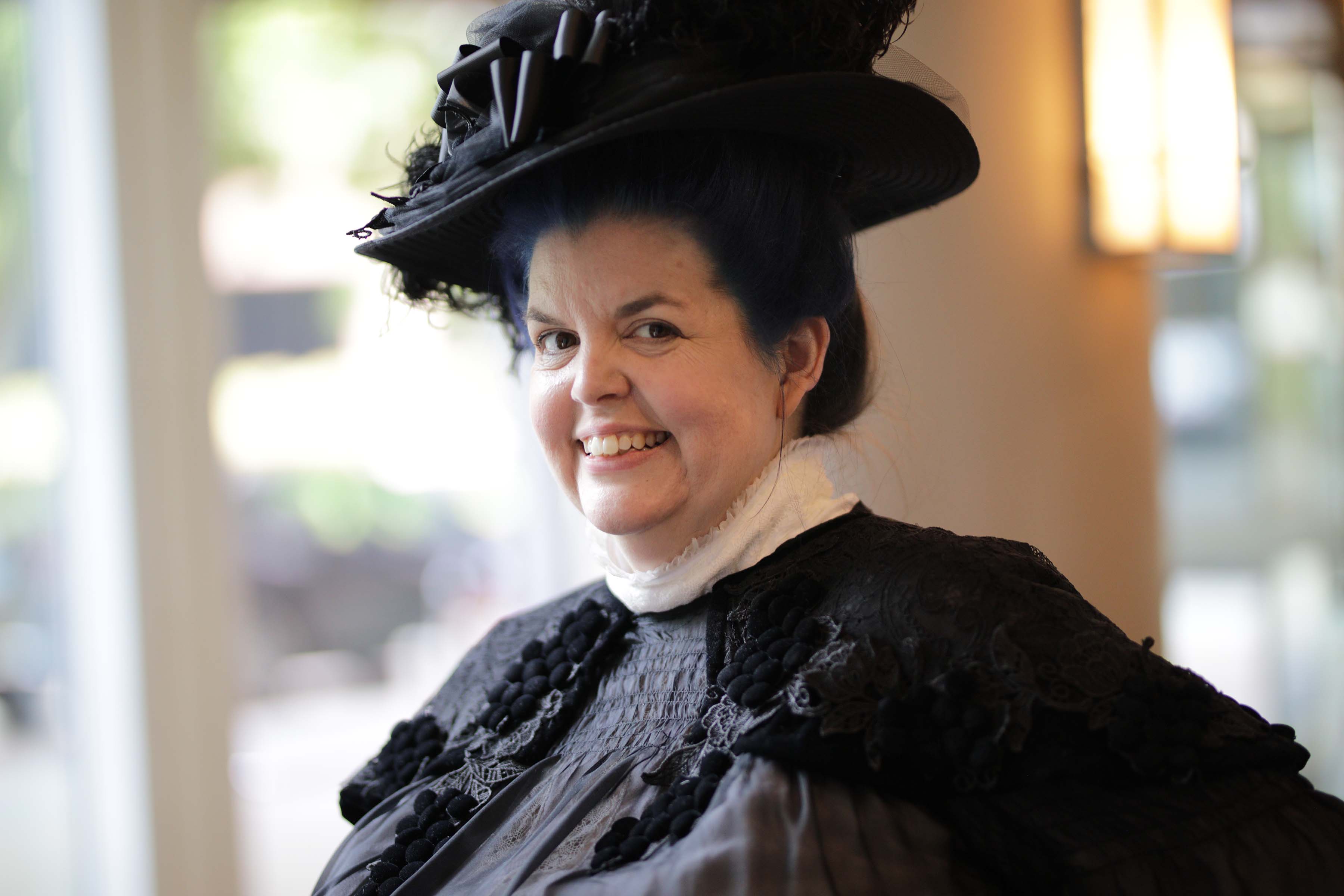 Costume College 2019 - 07.28 - 4 - Hallway 058.jpg
