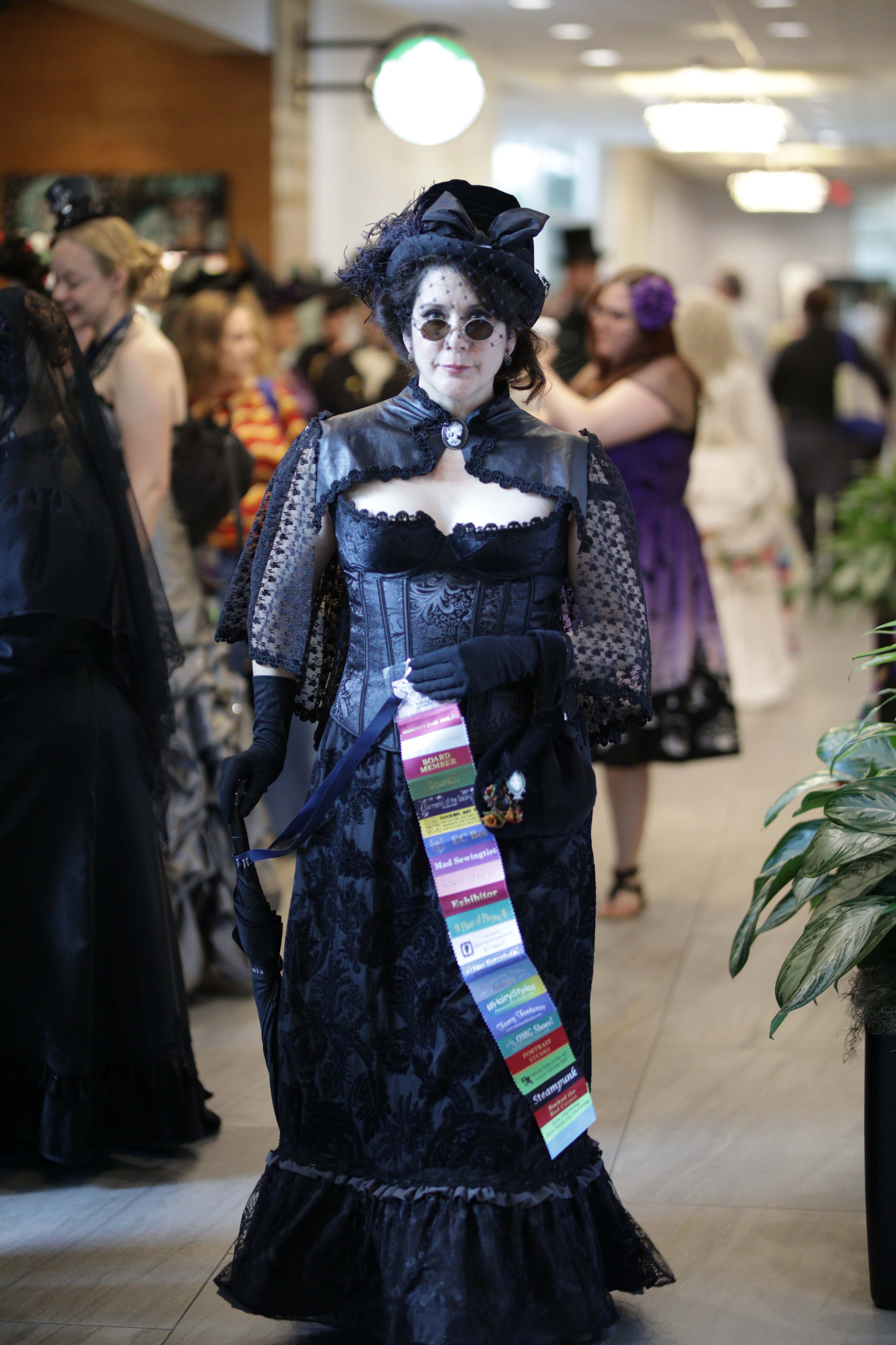 Costume College 2019 - 07.28 - 4 - Hallway 114.jpg