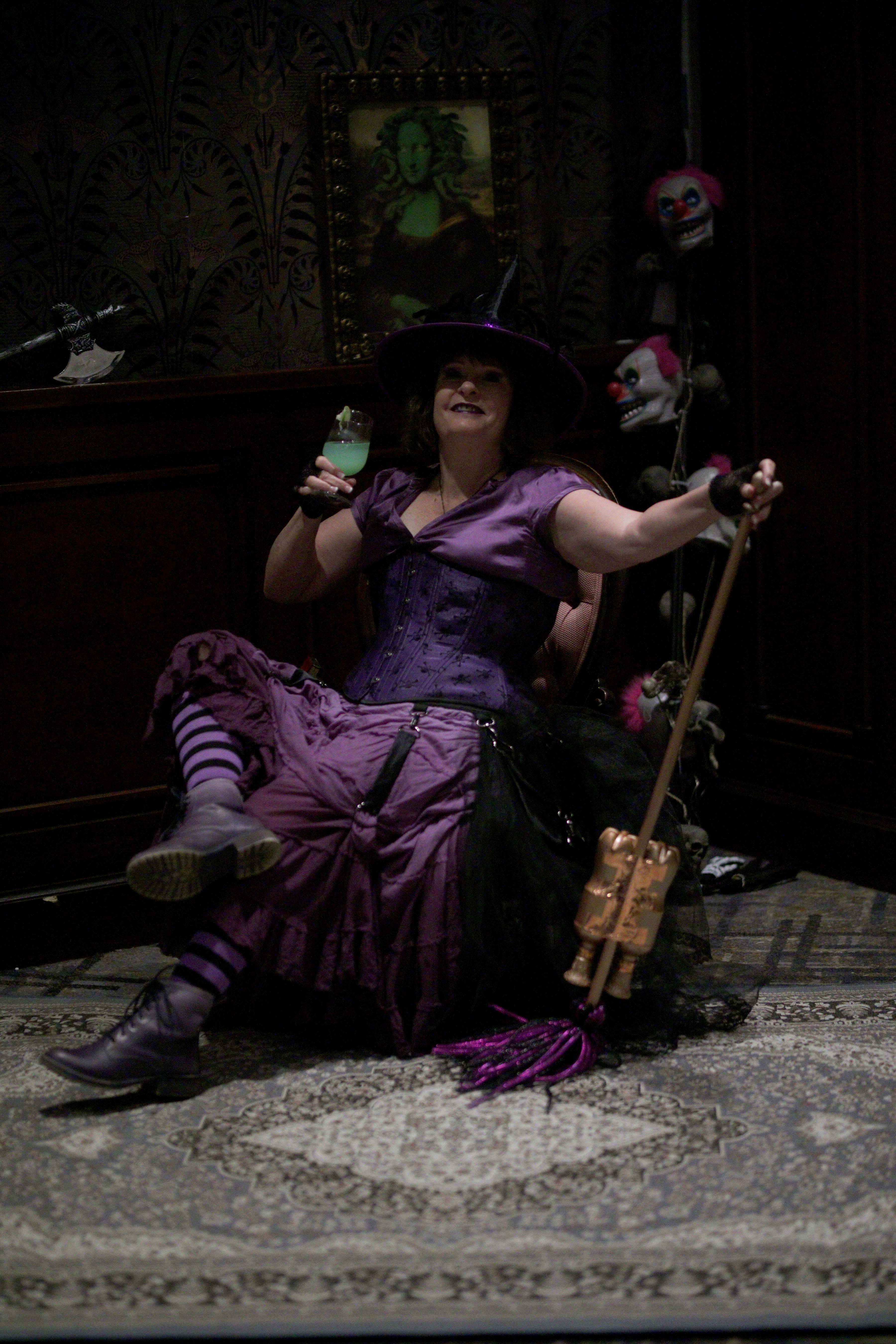 Costume College 2019 - 07.28 - 5 - Tea 54.jpg