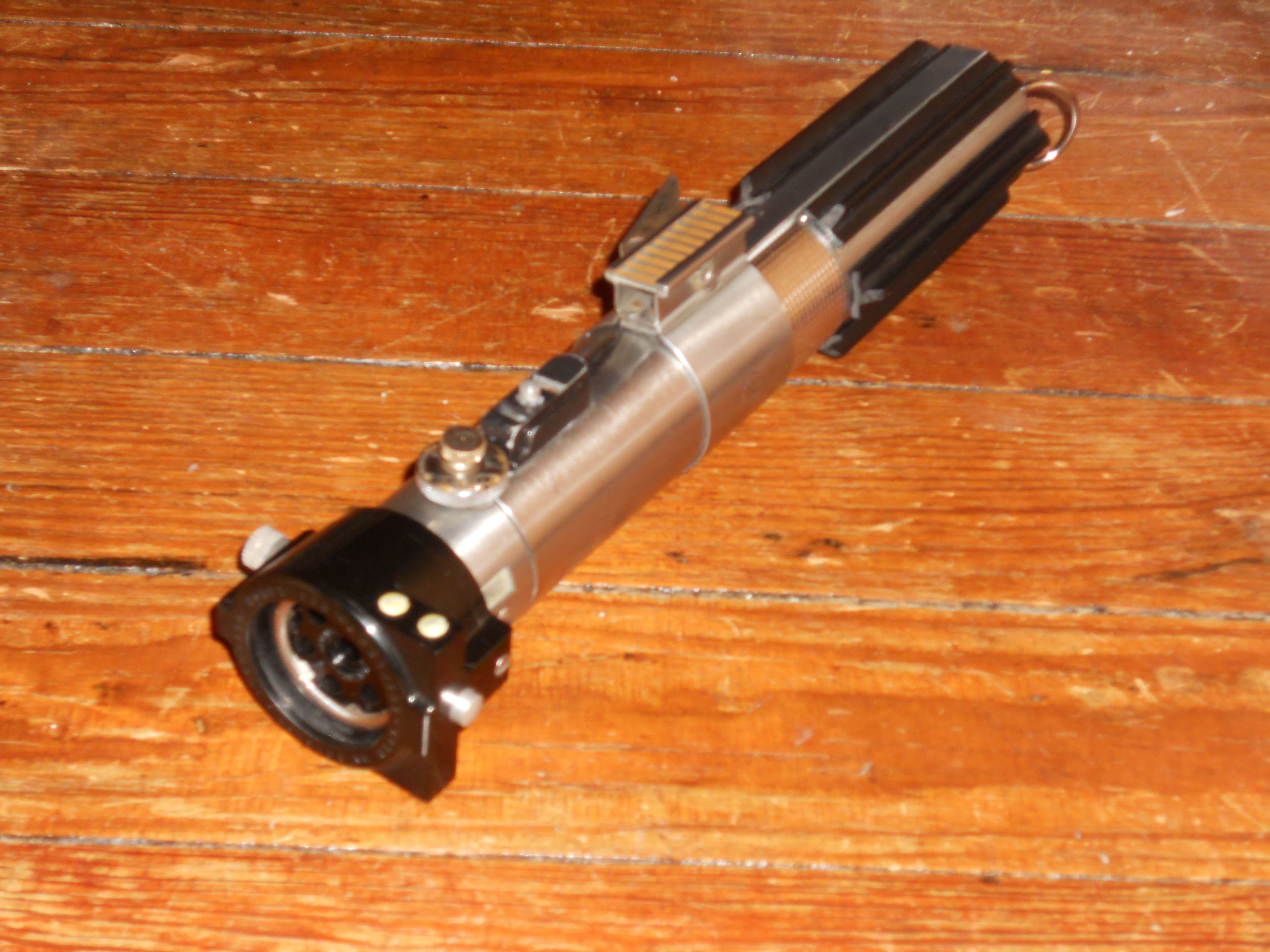 CustomDeMornay BuddSaber2