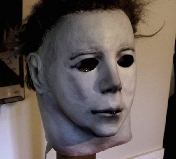 Darren Perks/Don Post Studios/AllHallowsGhost 1998 William Shatner