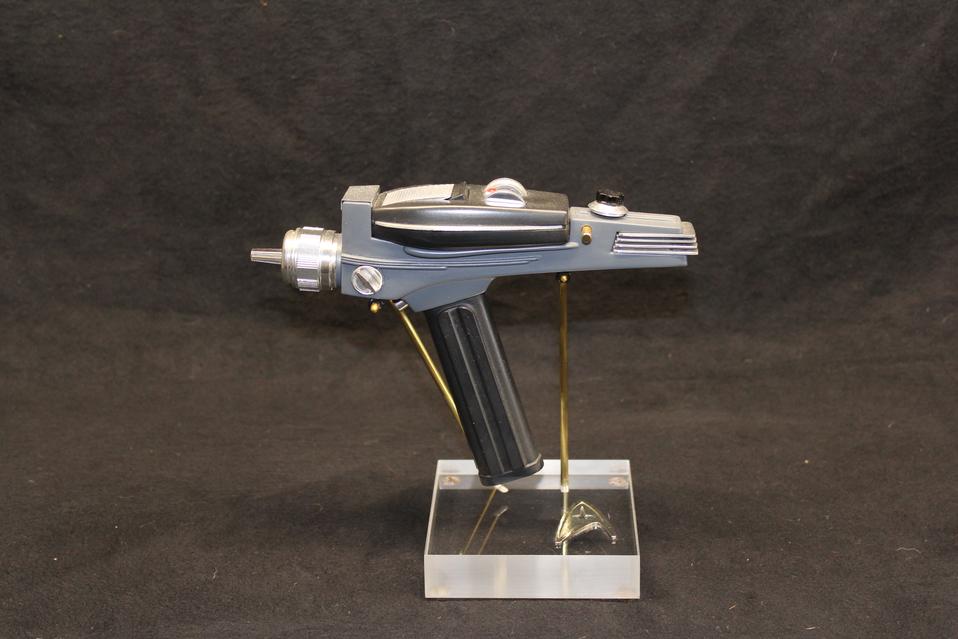 Enterprise NCC-1701 1:350 with lasers