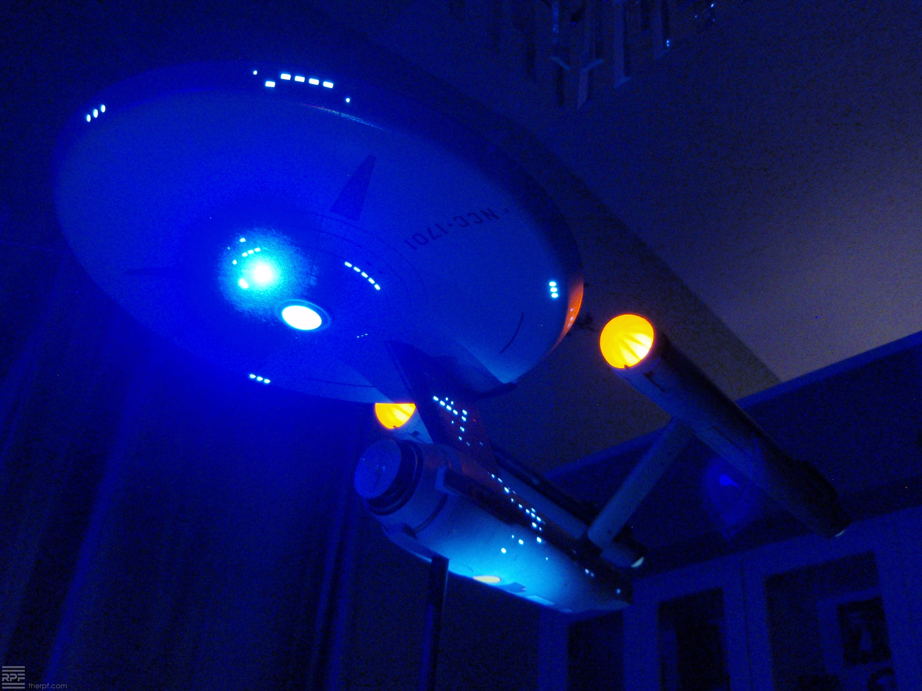 Enterprise NCC-1701 with laser