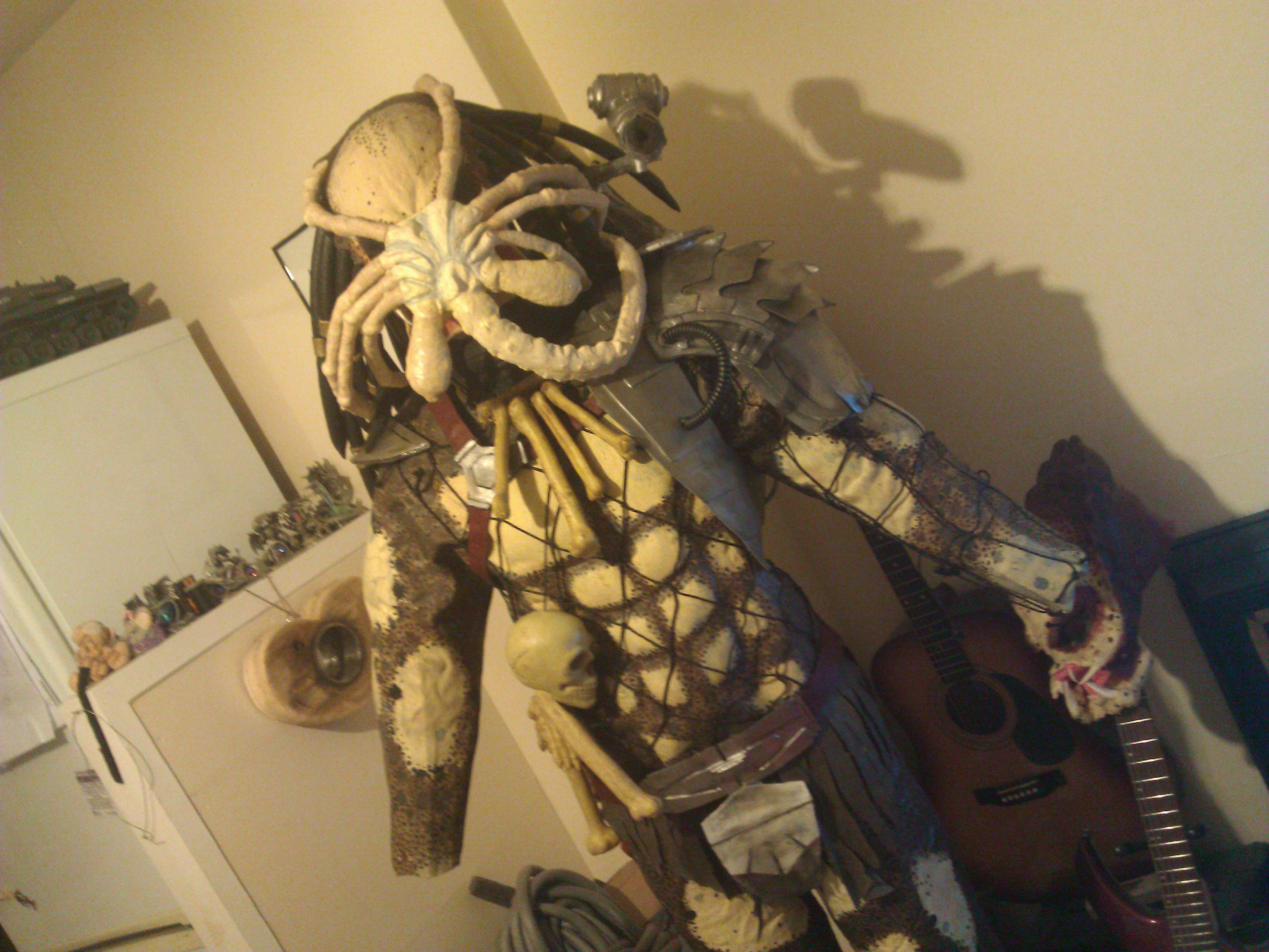 facehugger on pred